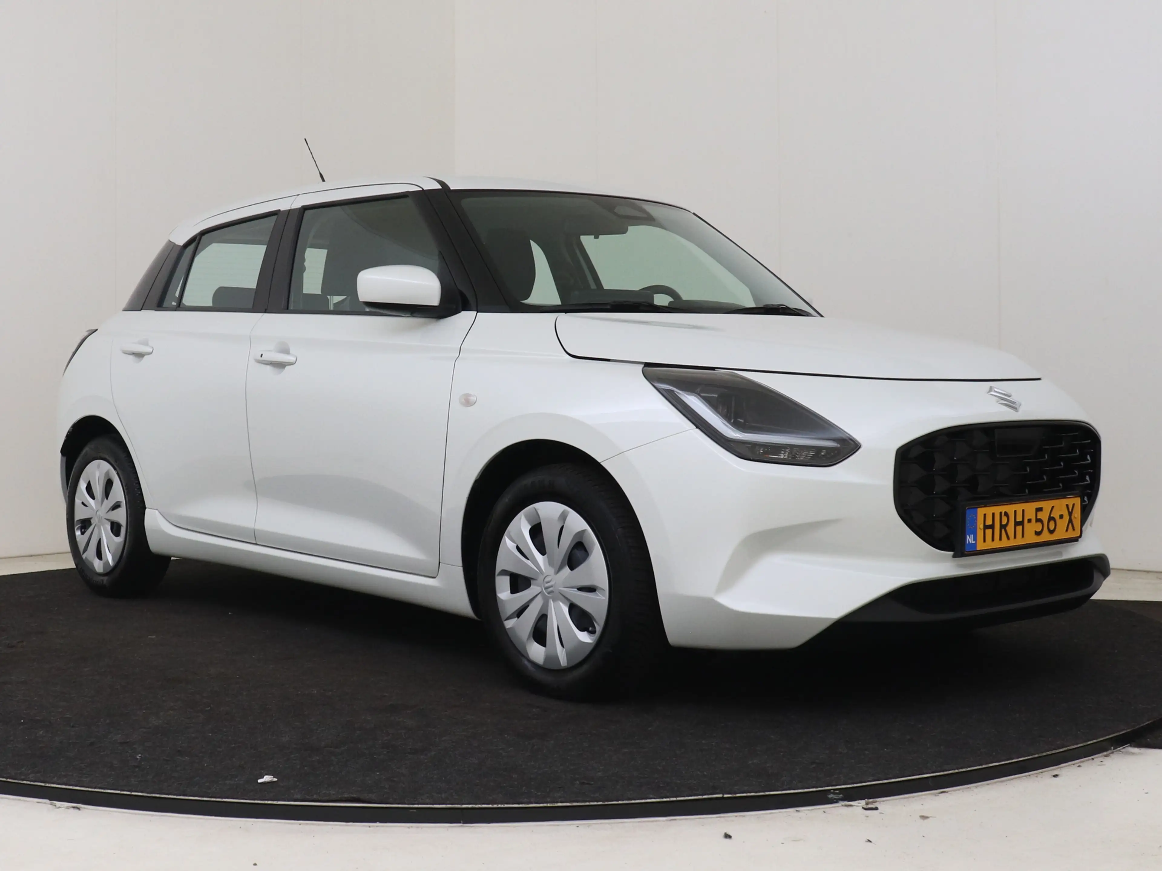 Suzuki Swift 1.2 Comfort Smart Hybrid | BTW voertuig | Dodehoek — photo 13