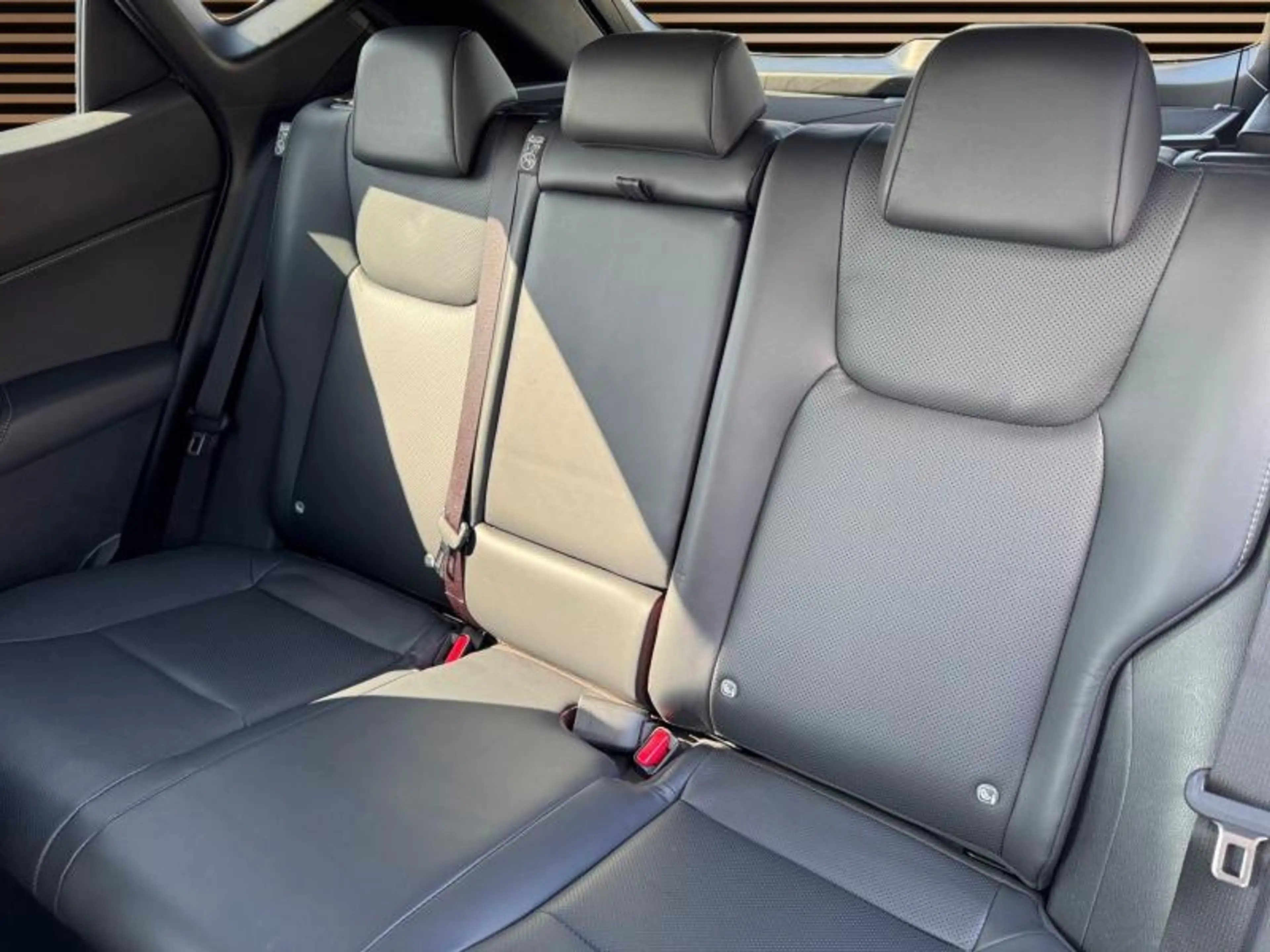 Lexus NX 450h+ 2.5 HSD F SPORT Line FULL OPTI — photo 14