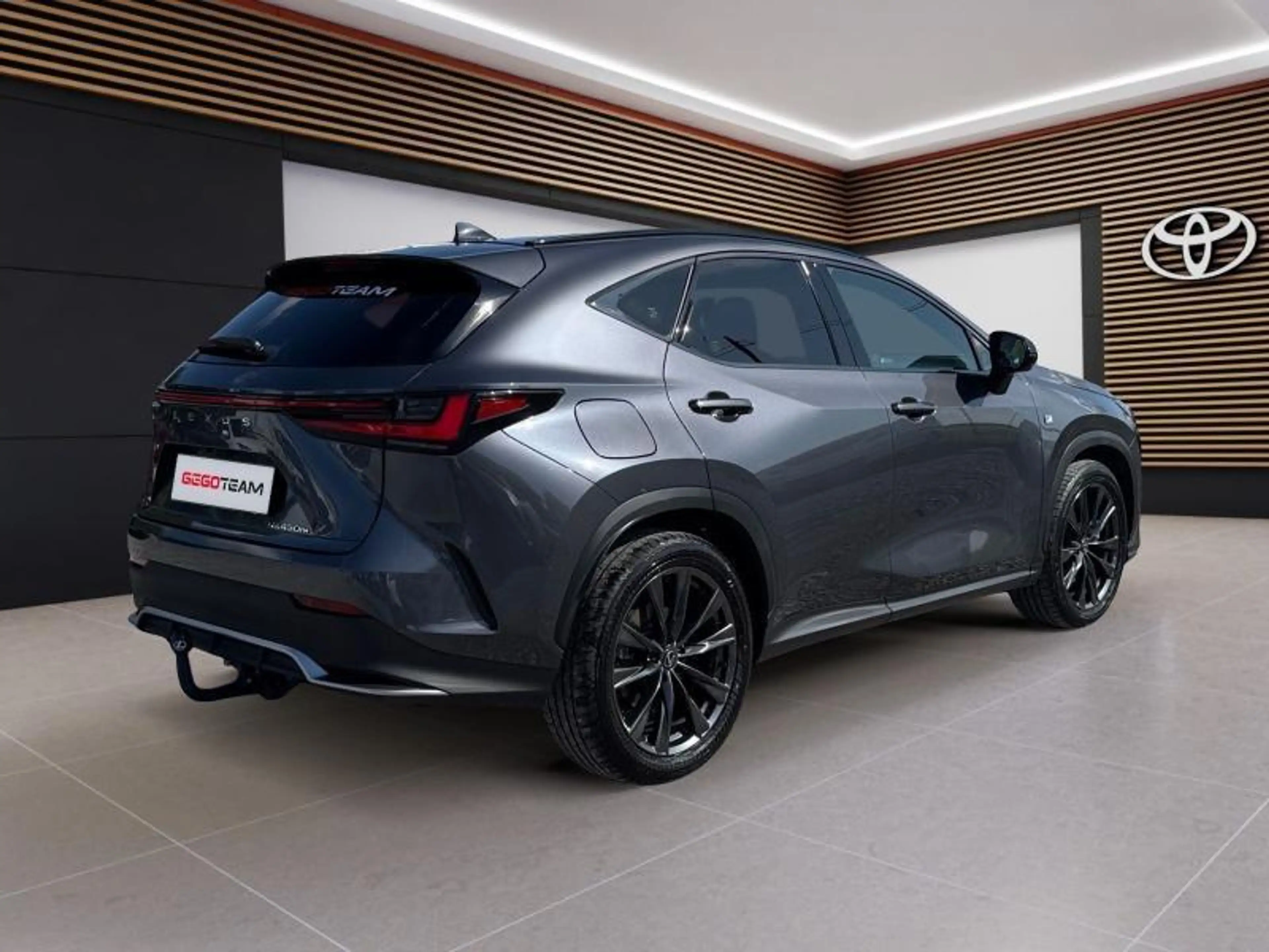 Lexus NX 450h+ 2.5 HSD F SPORT Line FULL OPTI — photo 5