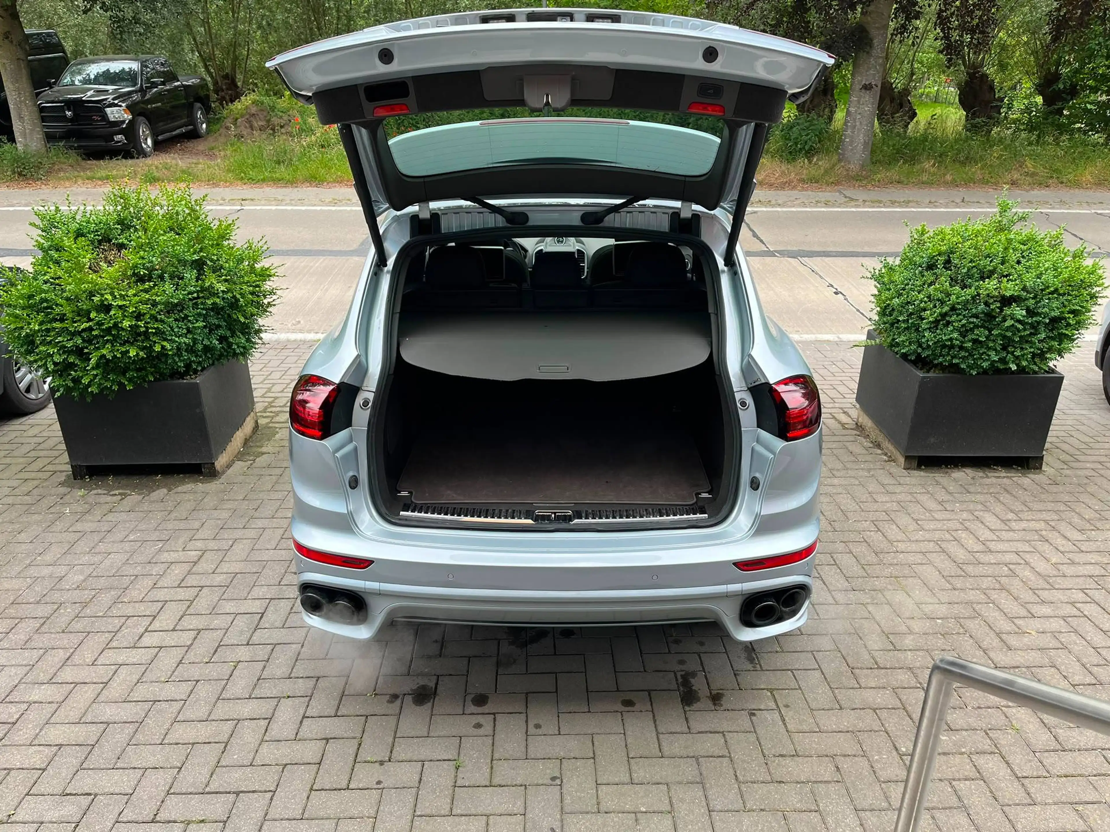Porsche Cayenne Cayenne 3.0i V6 Hybrid Tiptronic S PLUG-IN — photo 6