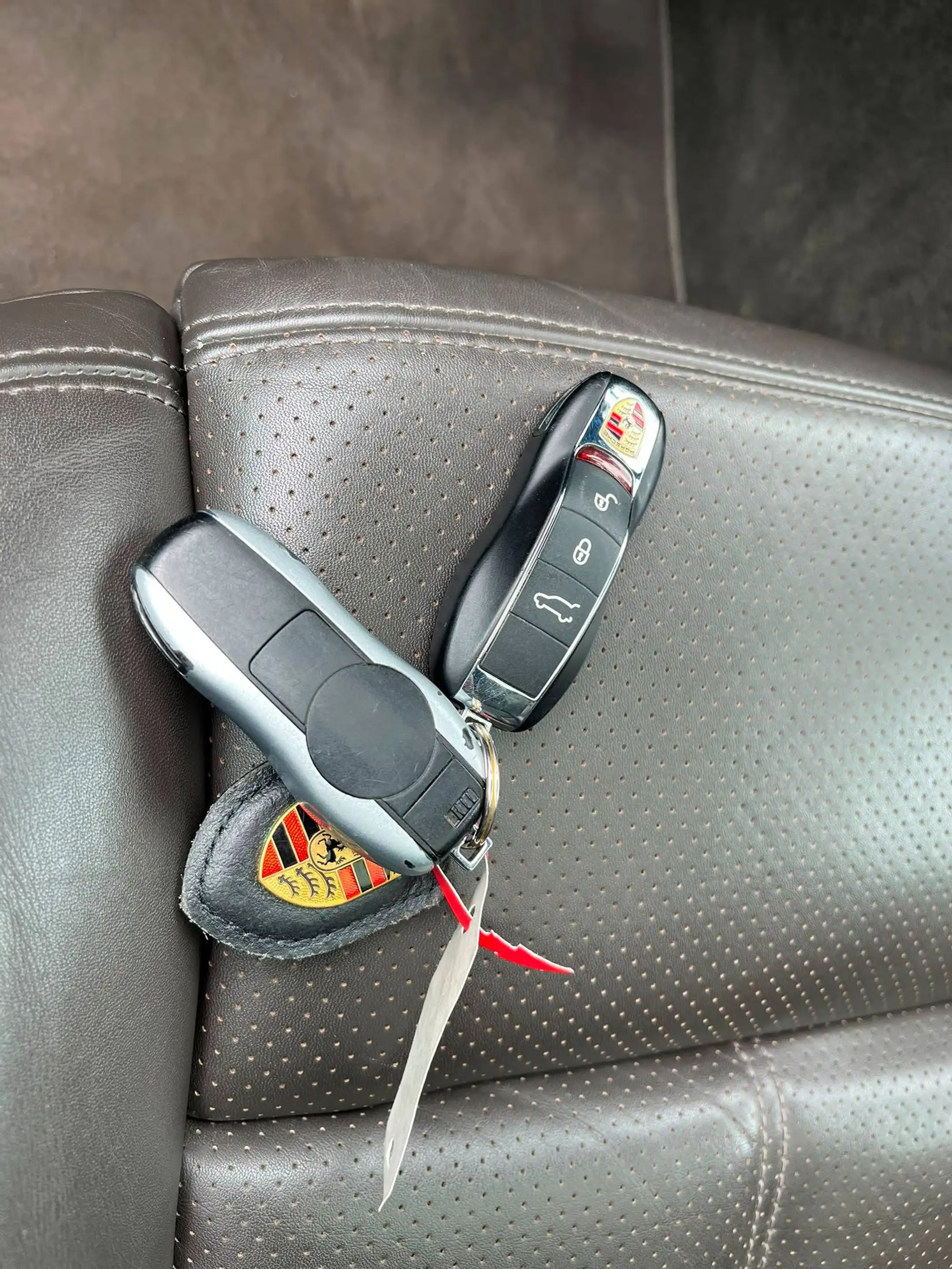 Porsche Cayenne Cayenne 3.0i V6 Hybrid Tiptronic S PLUG-IN — photo 15