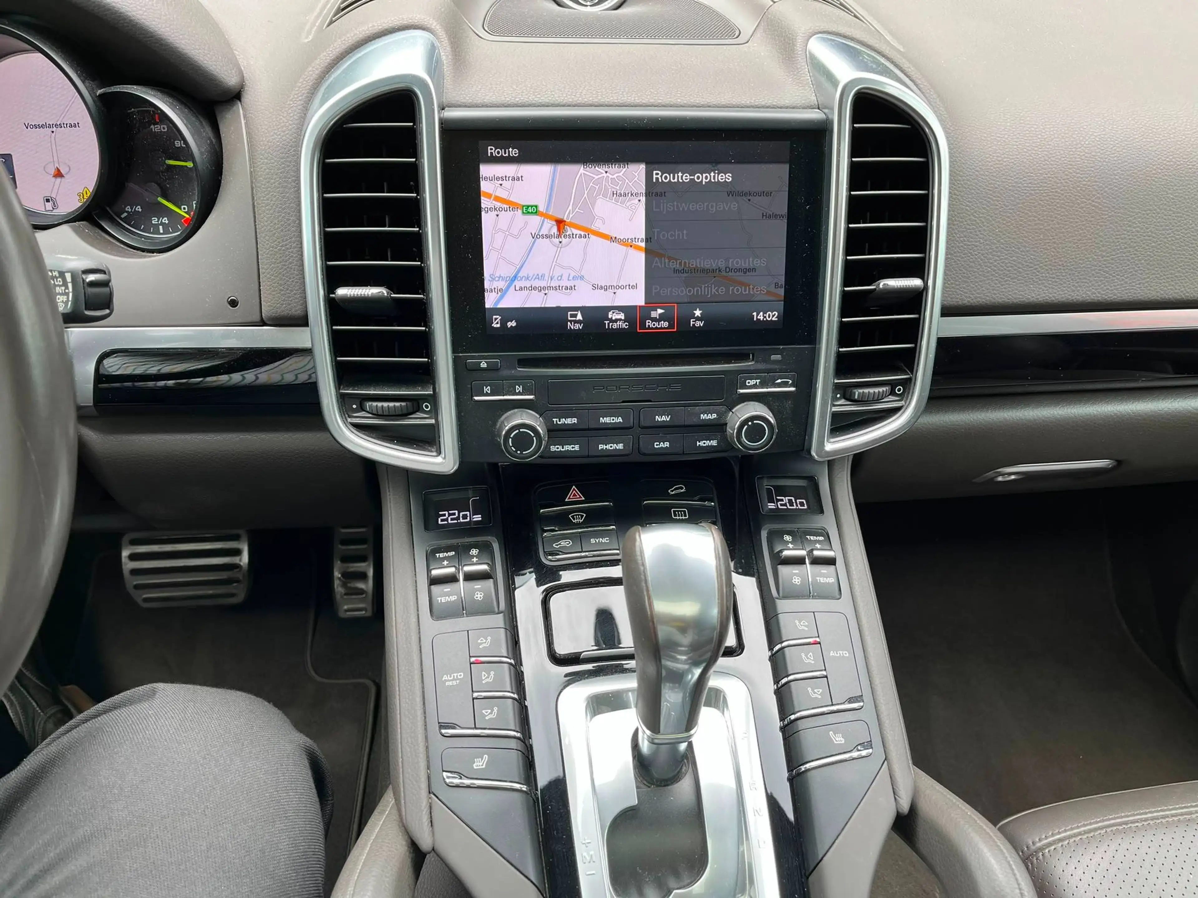 Porsche Cayenne Cayenne 3.0i V6 Hybrid Tiptronic S PLUG-IN — photo 12