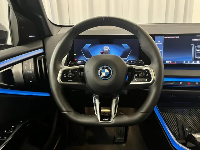 BMW X3 view 10