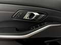 BMW 330 i Limousine M SPORTPAKET Glasdach Leder Weiß - thumbnail 15