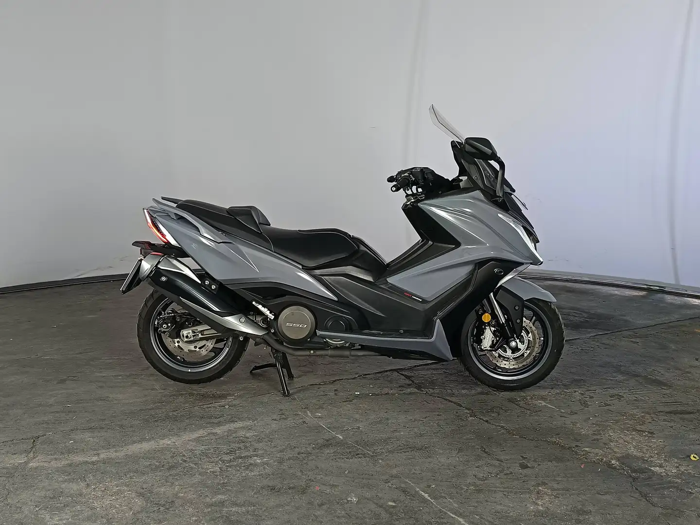 Kymco AK 550 Abs my17 Grigio - 1