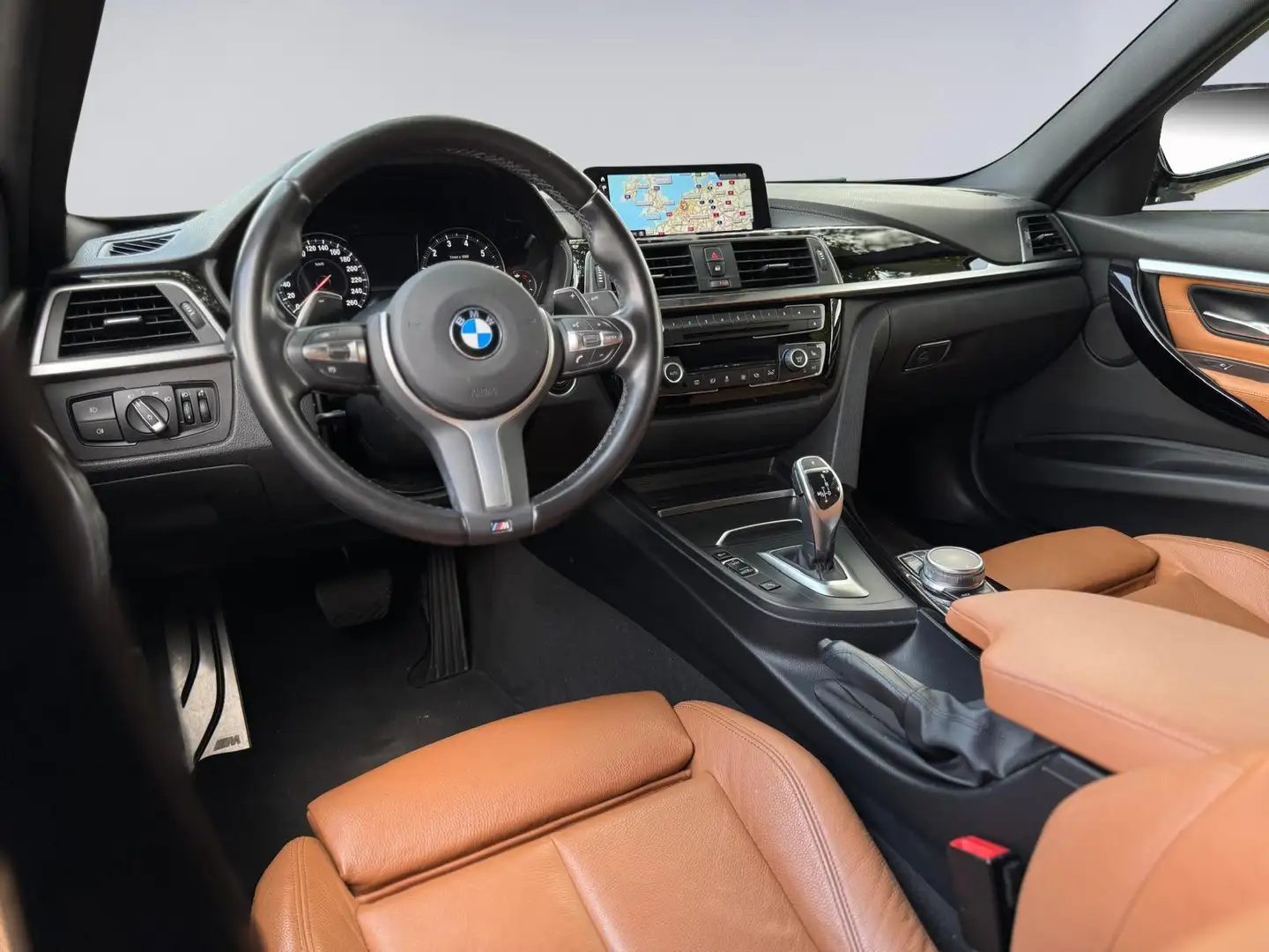 BMW 320 3-serie 320i Executive M Sport pakket, conqac lede Zwart - 2