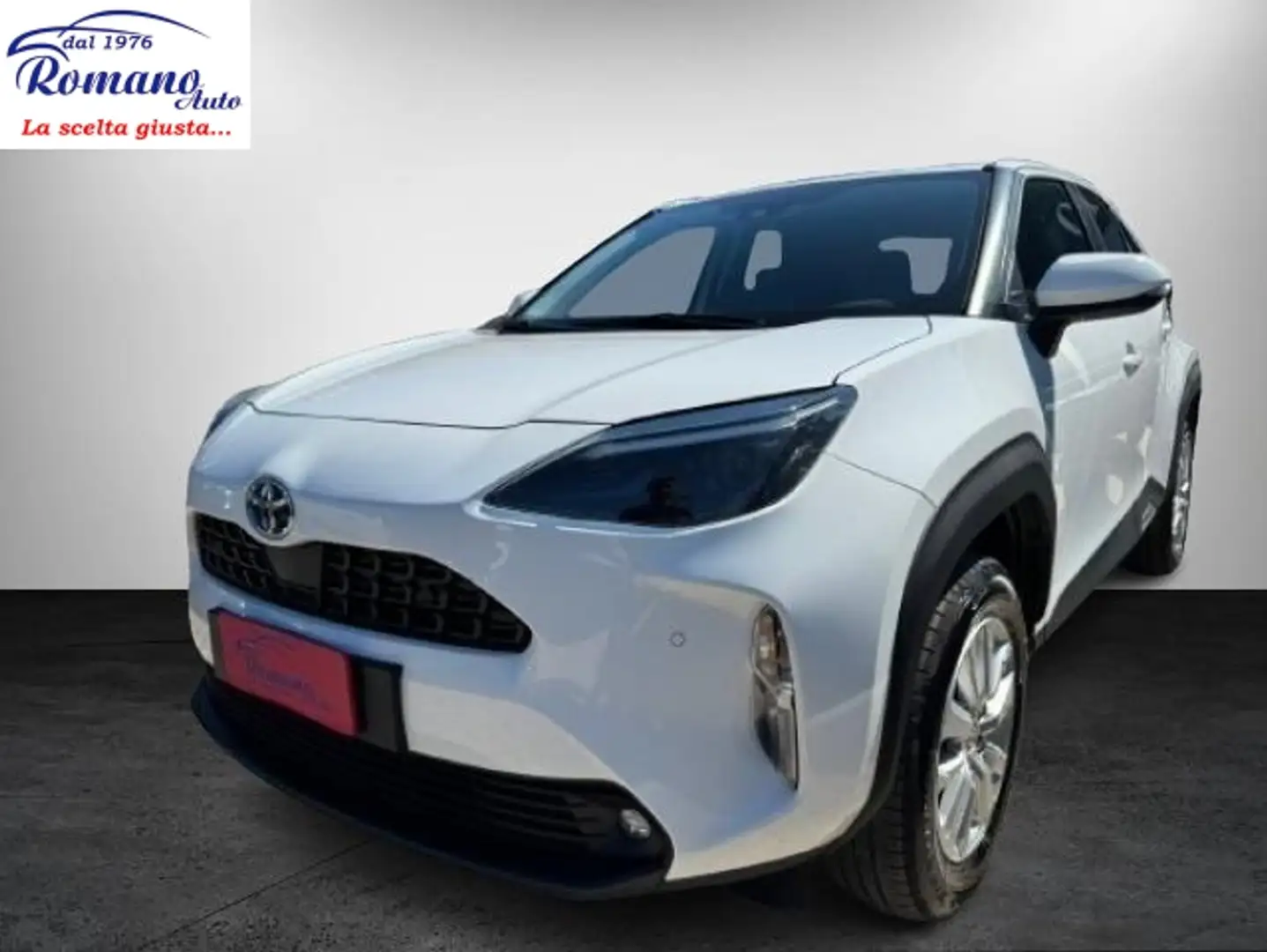 Toyota Yaris Cross 1.5h Business fwd 92cv e-cvt Bianco - 1