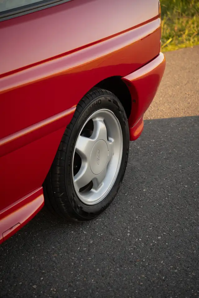 Ford Escort 2.0 RS 2000 | NL auto!! | 50.200 KM NAP | 150 PK, foto 3
