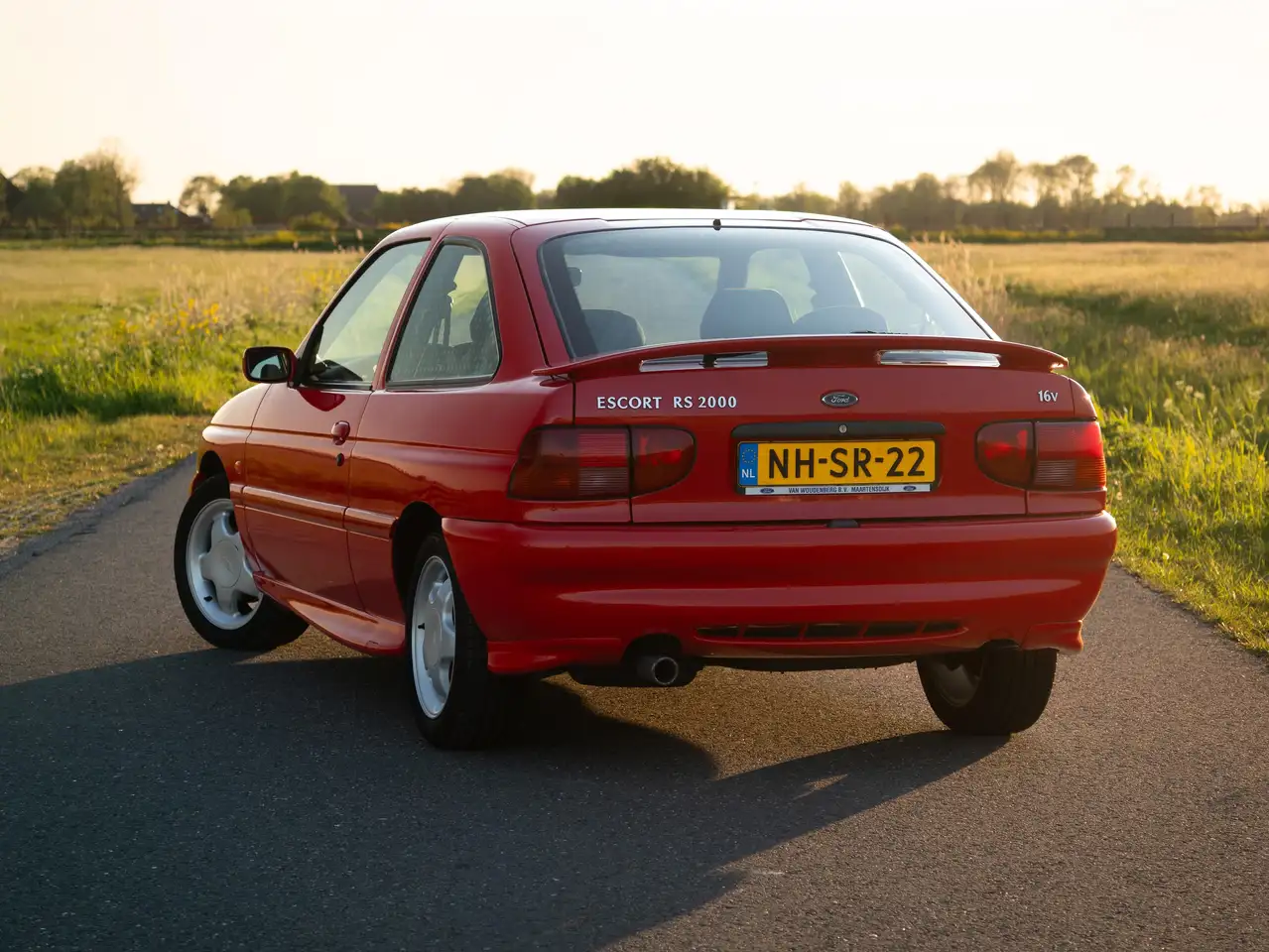 Ford Escort 2.0 RS 2000 | NL auto!! | 50.200 KM NAP | 150 PK, foto 2