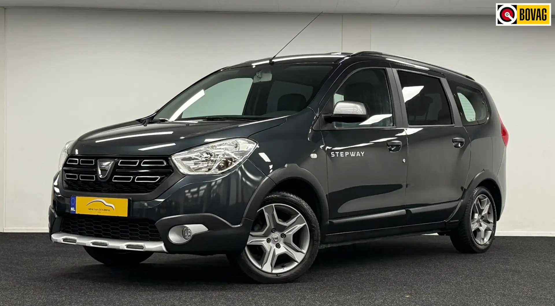 Dacia Lodgy 1.2 TCe Ambiance 7pers*DealerOH*1eEigen*Navi*Camer Gris - 1