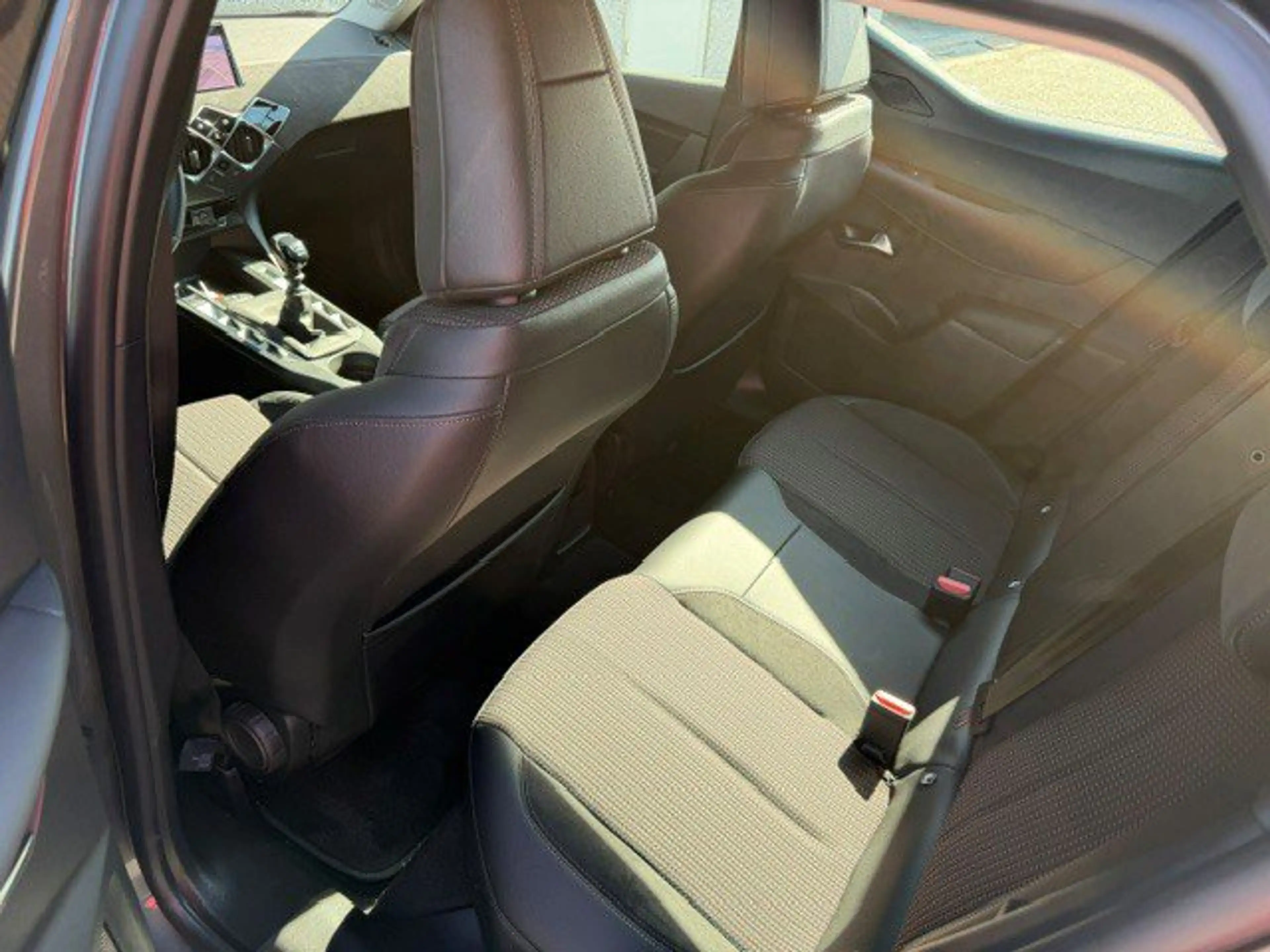 DS Automobiles DS 3 Crossback *GPS*CAMERA* 1.2 Benz Performance Line — photo 12