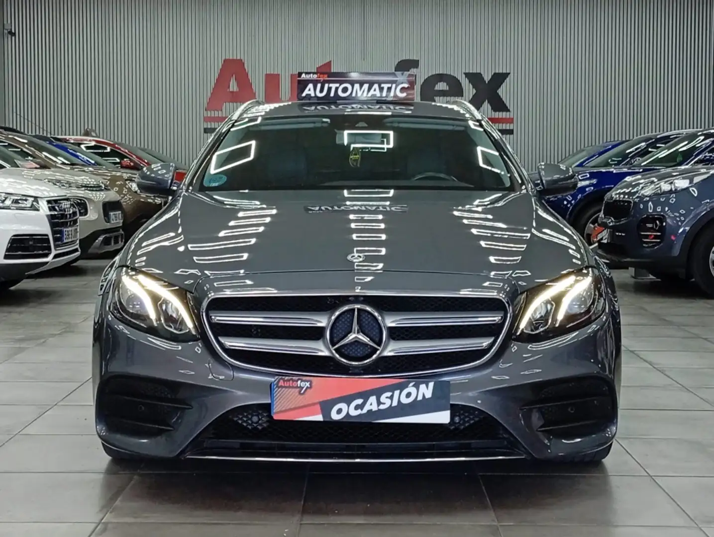 Mercedes-Benz E 220 Estate 220d 9G-Tronic Gris - 2