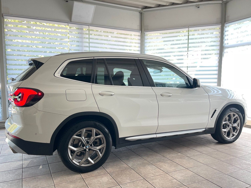 BMW X3 xD 20d PANO KAM AHK DA Sportsitze Unfallfrei — photo 6
