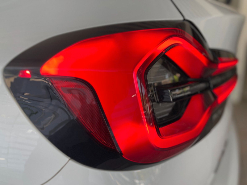 BMW X3 xD 20d PANO KAM AHK DA Sportsitze Unfallfrei — photo 7