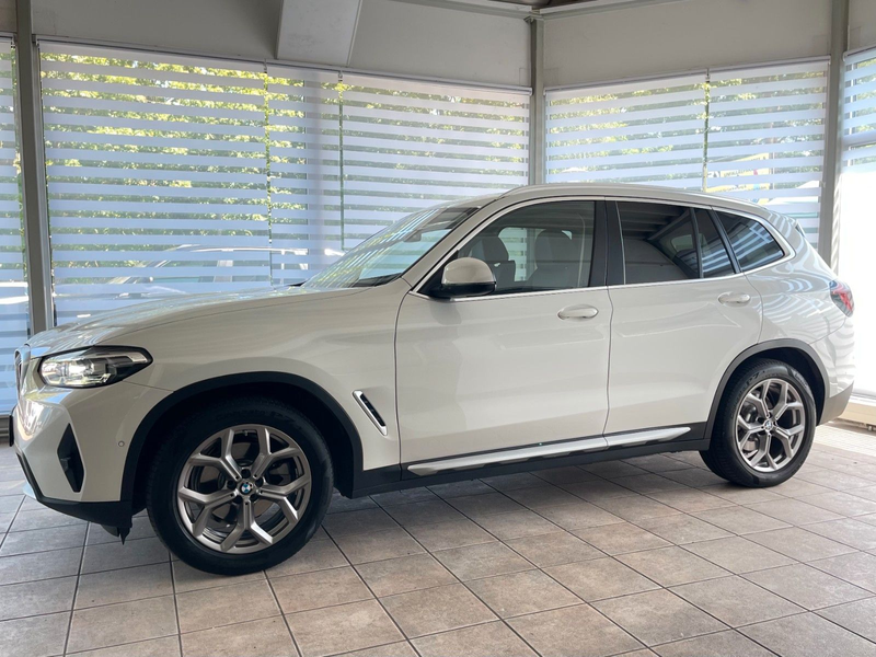 BMW X3 xD 20d PANO KAM AHK DA Sportsitze Unfallfrei — photo 5