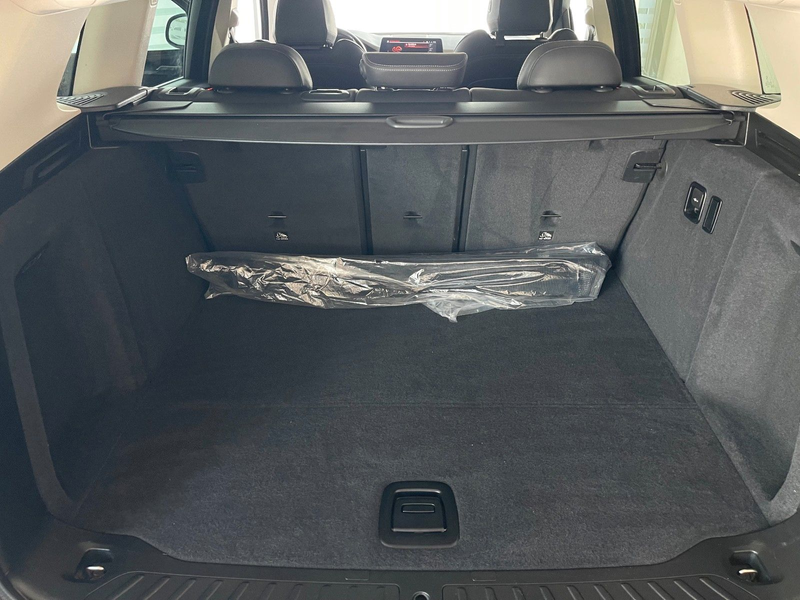 BMW X3 xD 20d PANO KAM AHK DA Sportsitze Unfallfrei — photo 8