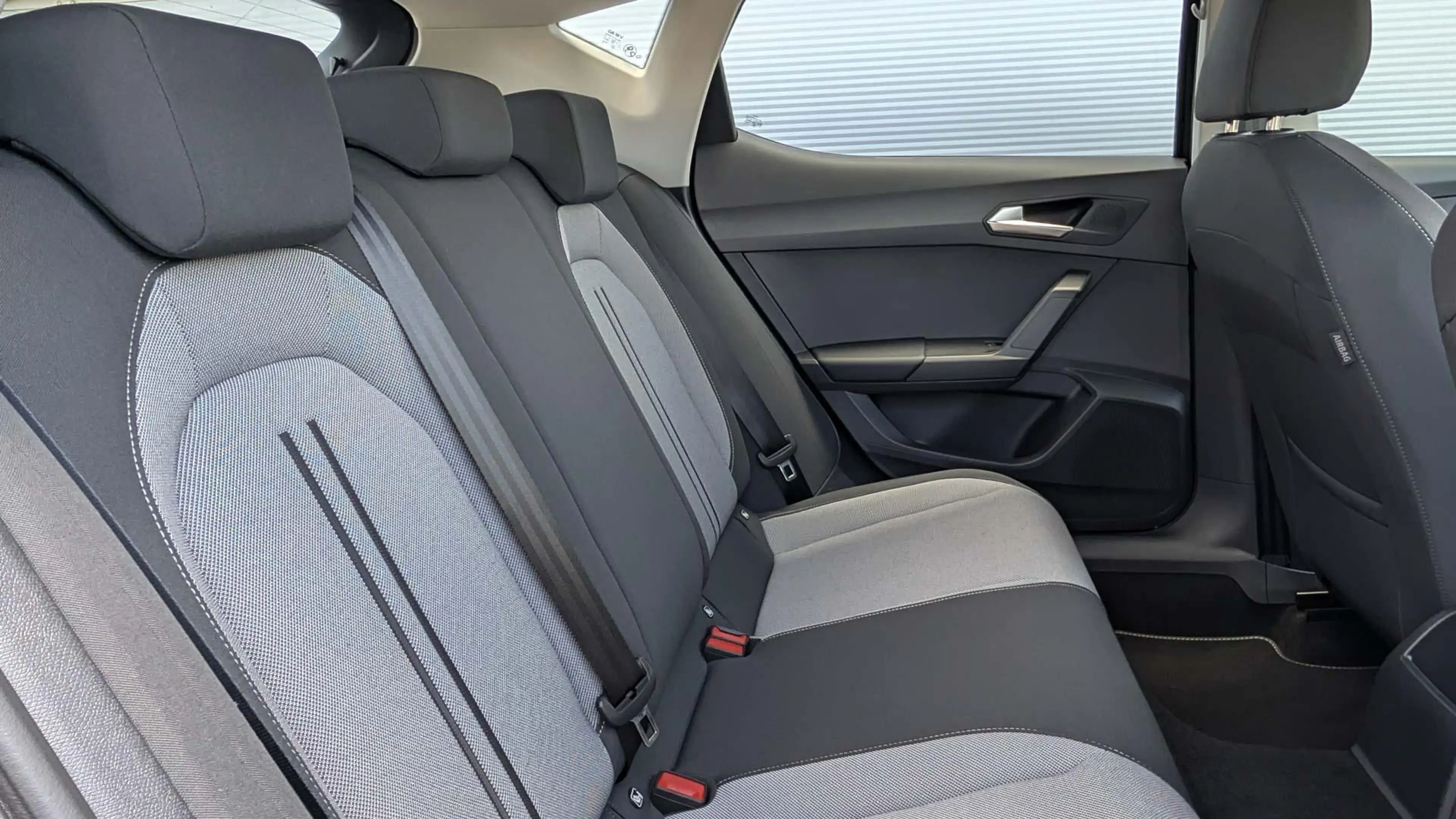 SEAT Leon 1.0 TSI 110pk Style | Apple Carplay/Android Auto | — photo 15