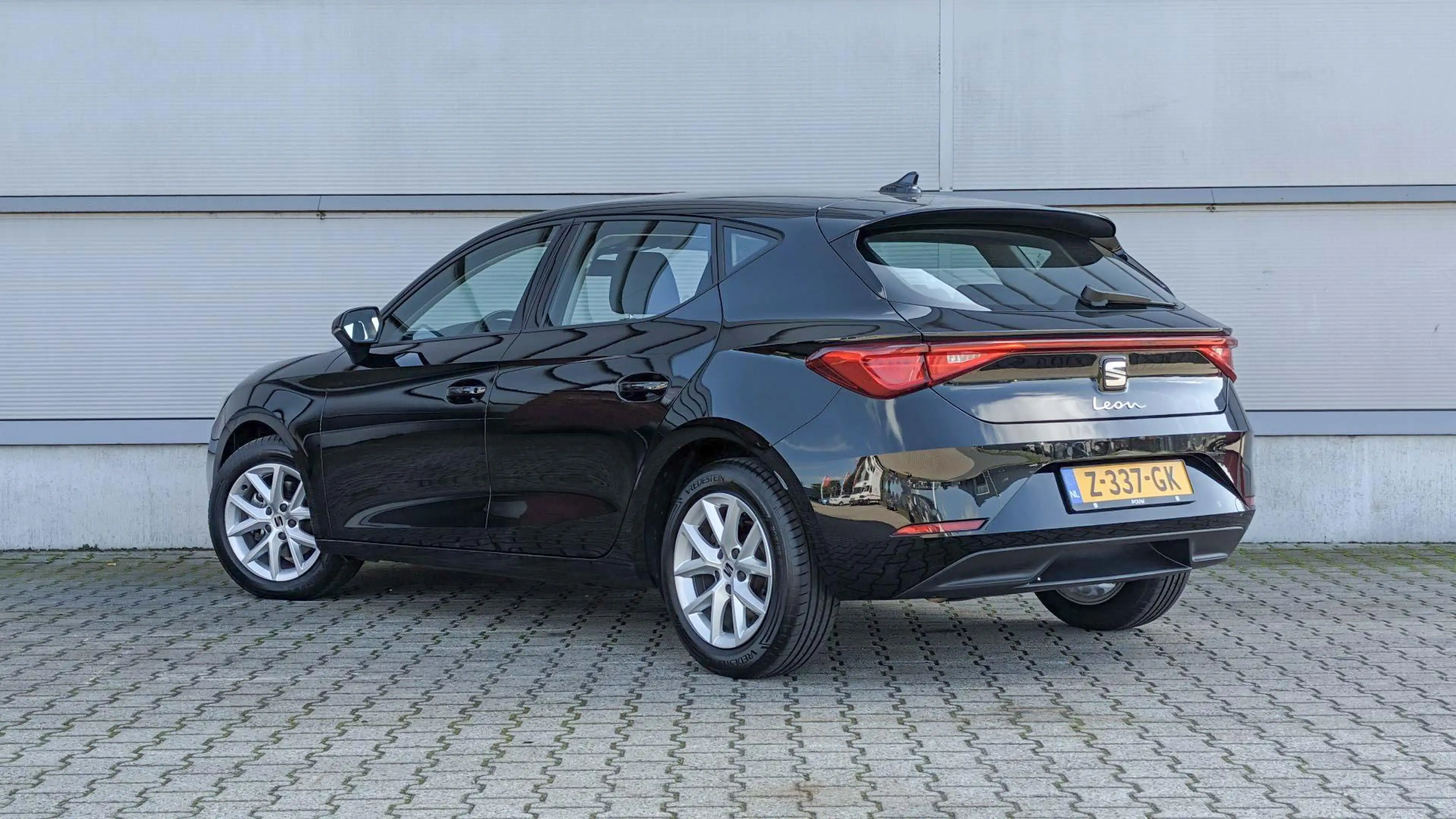 SEAT Leon 1.0 TSI 110pk Style | Apple Carplay/Android Auto | — photo 11