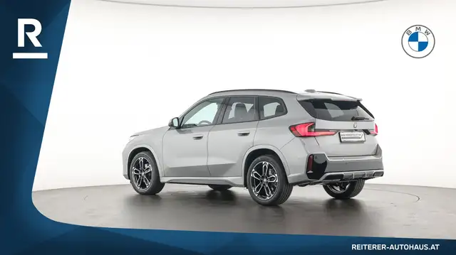 BMW X1 view 4