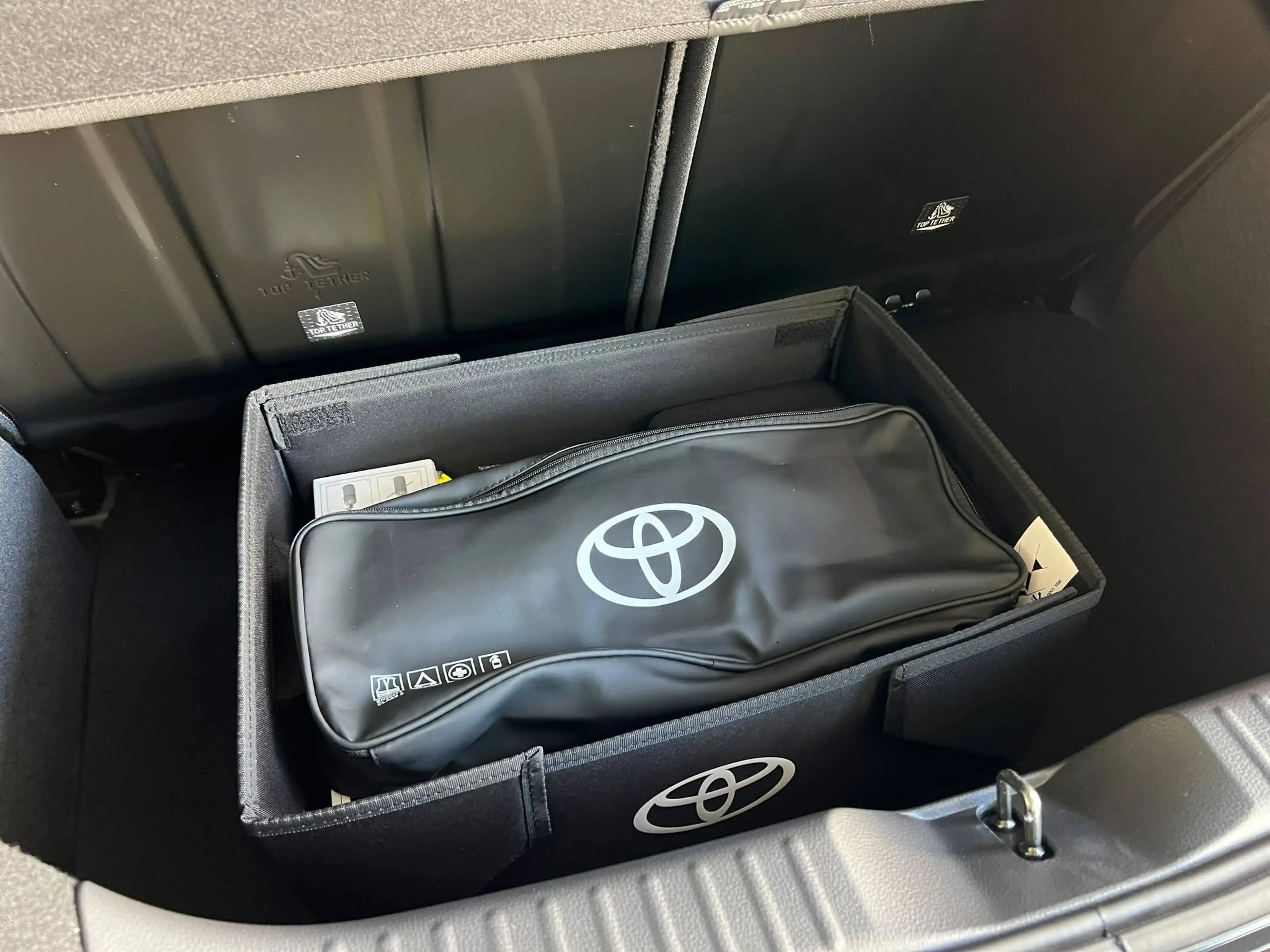 Toyota Aygo X Aygo X Hybrid 1.5i VVT-i Envy E-CVT (85 kW) Envy — photo 9