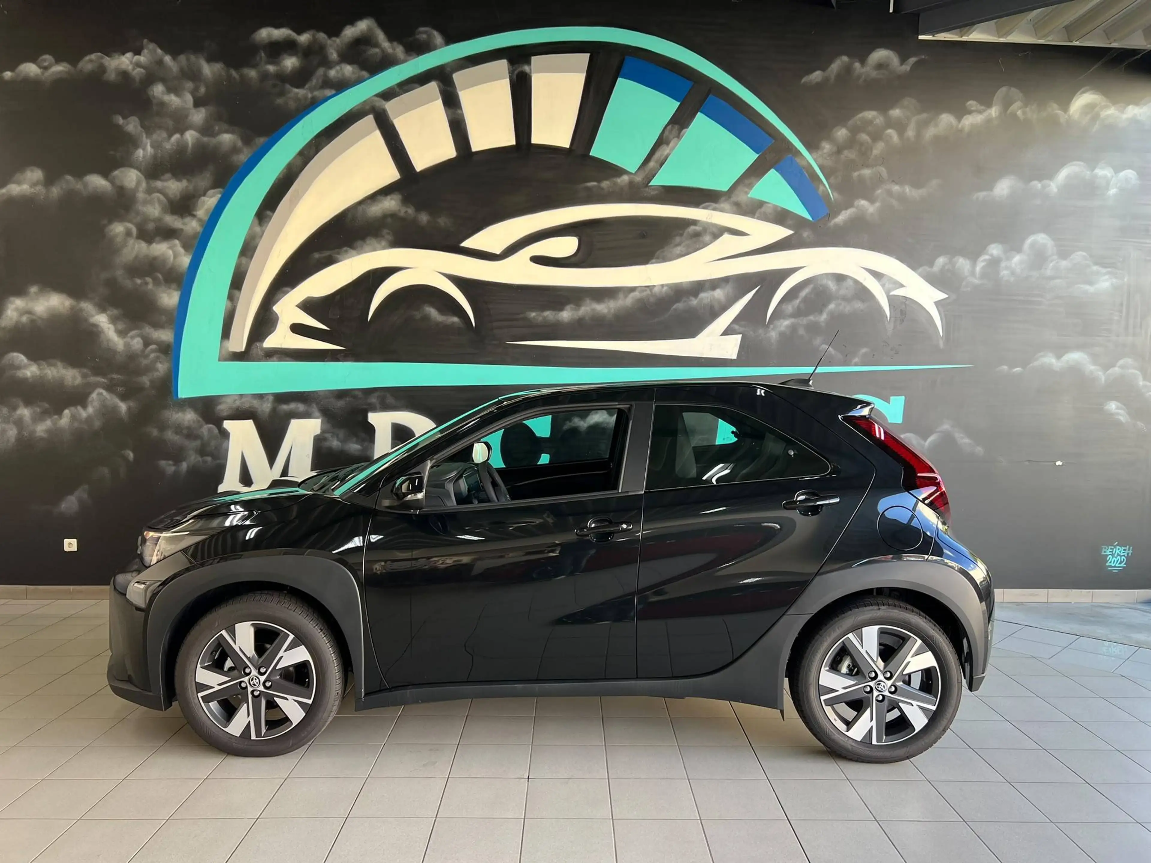 Toyota Aygo X Aygo X Hybrid 1.5i VVT-i Envy E-CVT (85 kW) Envy — photo 12