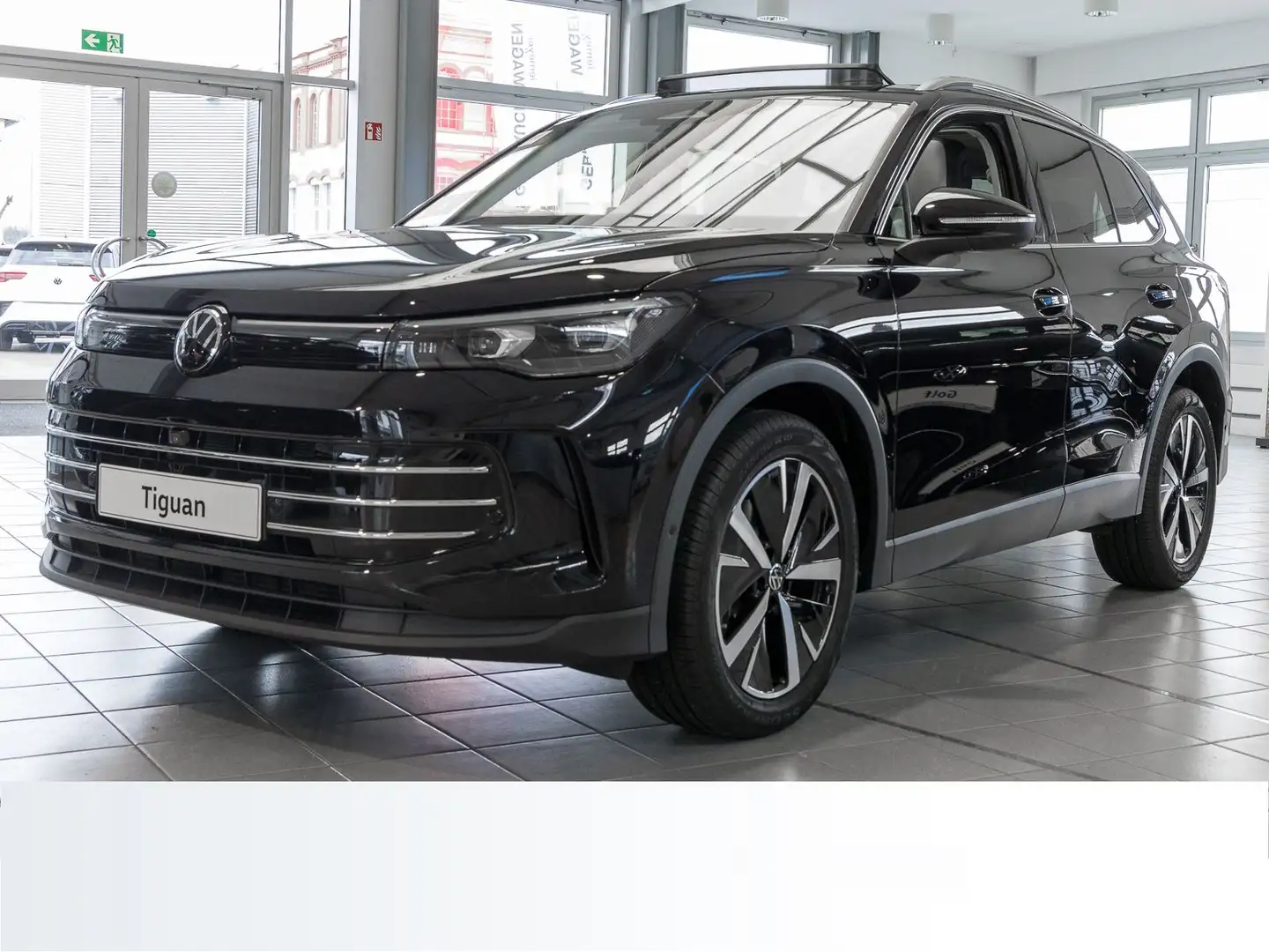 Volkswagen Tiguan 2.0 TDI DSG ELEGANCE StHZG PANO LEDER AHK Schwarz - 2