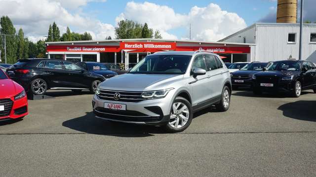 Volkswagen Tiguan 2.0 TDI Elegance LED Navi Sitzheizung ACC