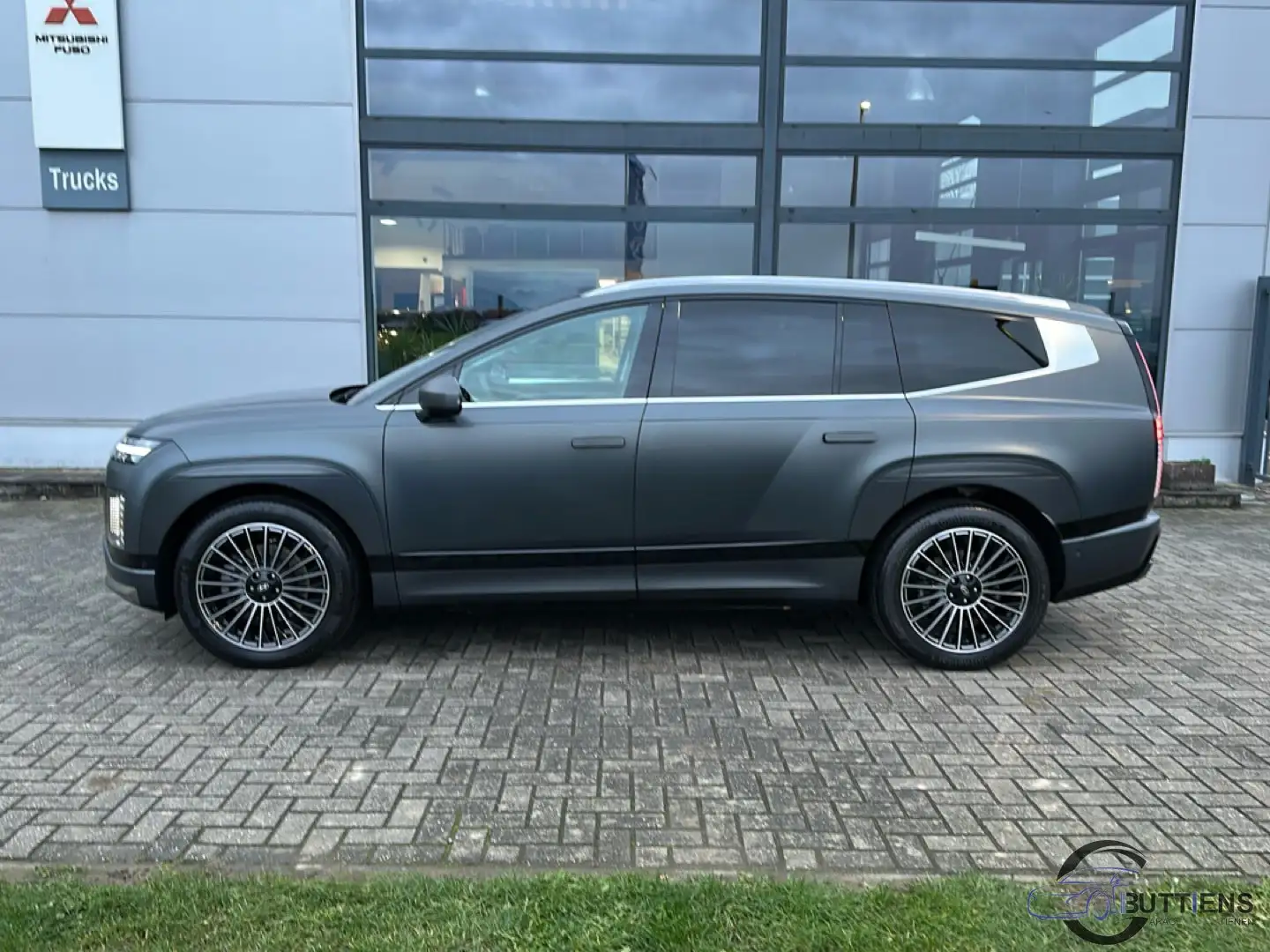 Hyundai IONIQ 9 IONIQ 9 AWD Performance 7S CALLIGRAPHY SR Gris - 2