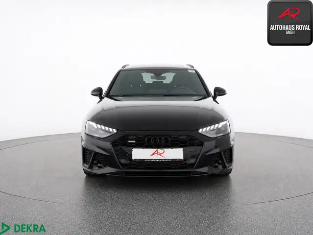 Audi A4 view 8