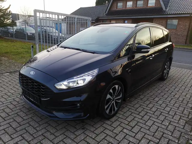 Ford S-Max ST-Line