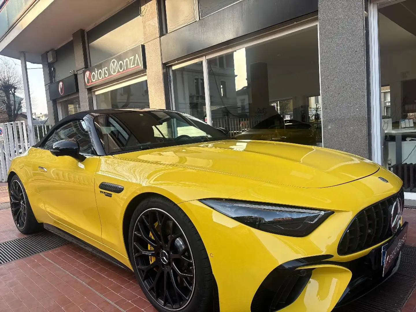 Mercedes-Benz SL 63 AMG Premium Plus 4matic-unico pro.- lift  iva esposta Amarillo - 1