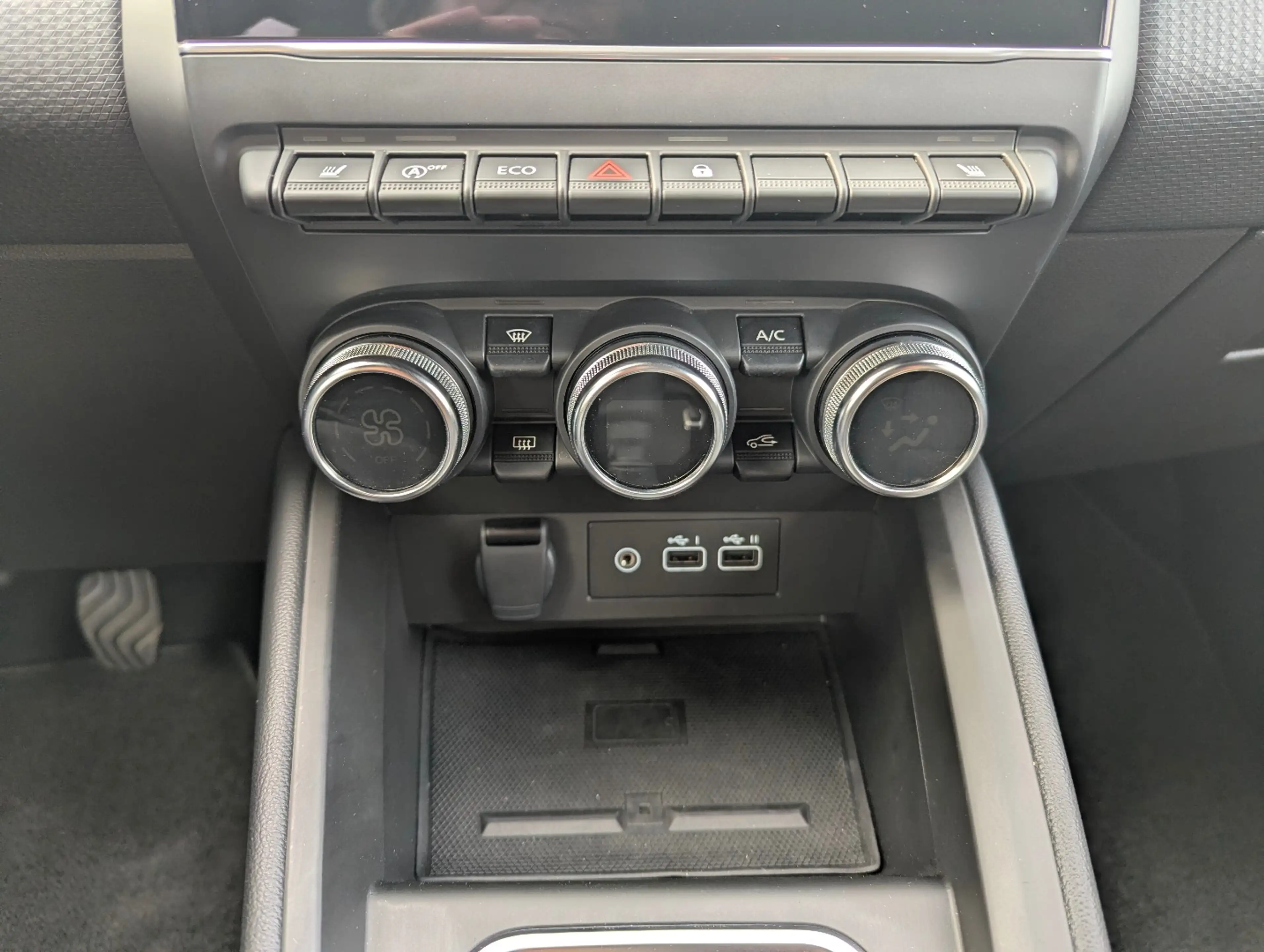 Mitsubishi Colt EDITION 1.0 T KLIMA+LED+PDC — photo 11