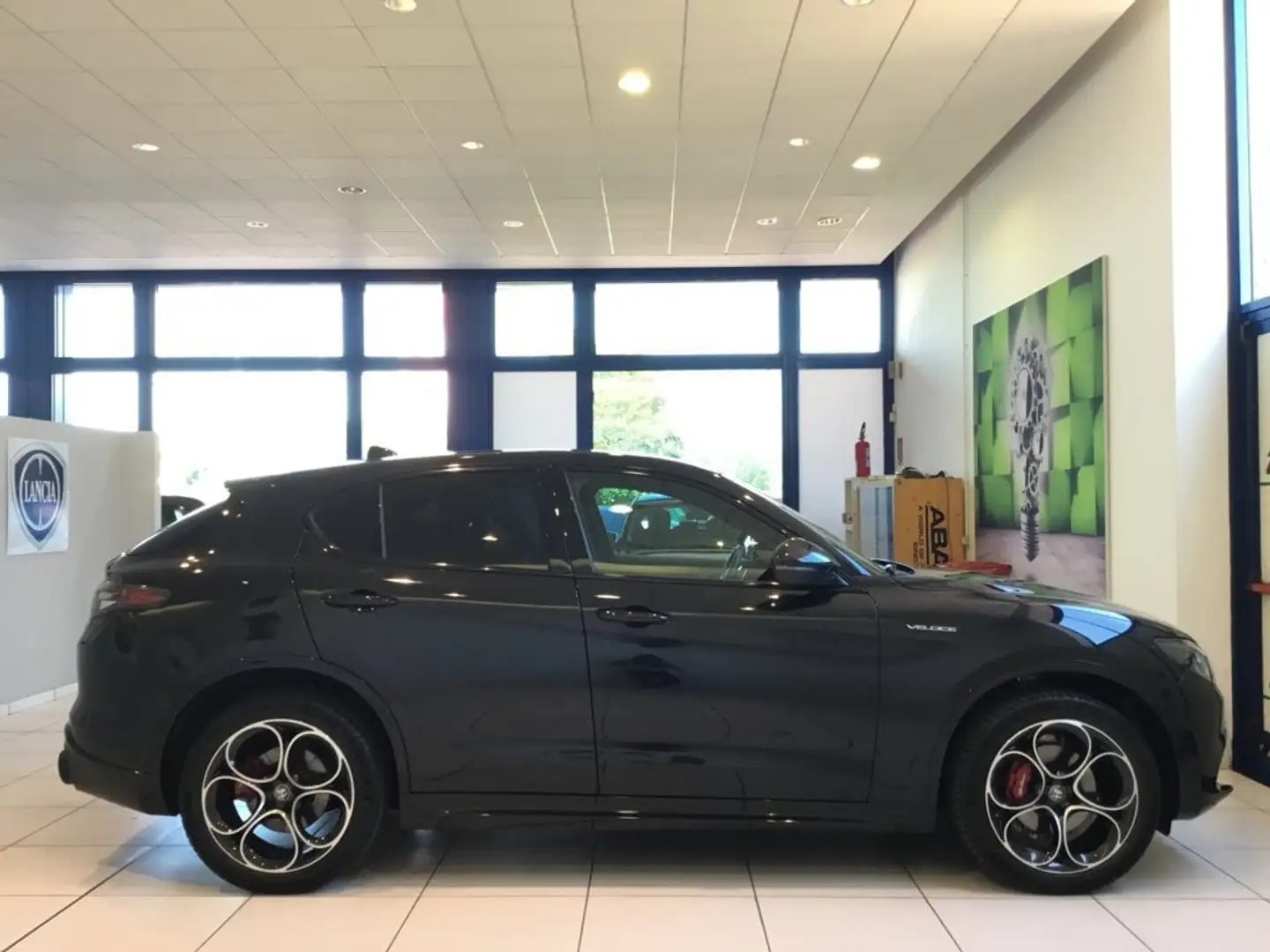 Alfa Romeo Stelvio 2.2 Turbodiesel 210 CV AT8 Q4 Veloce MY24 Schwarz - 2