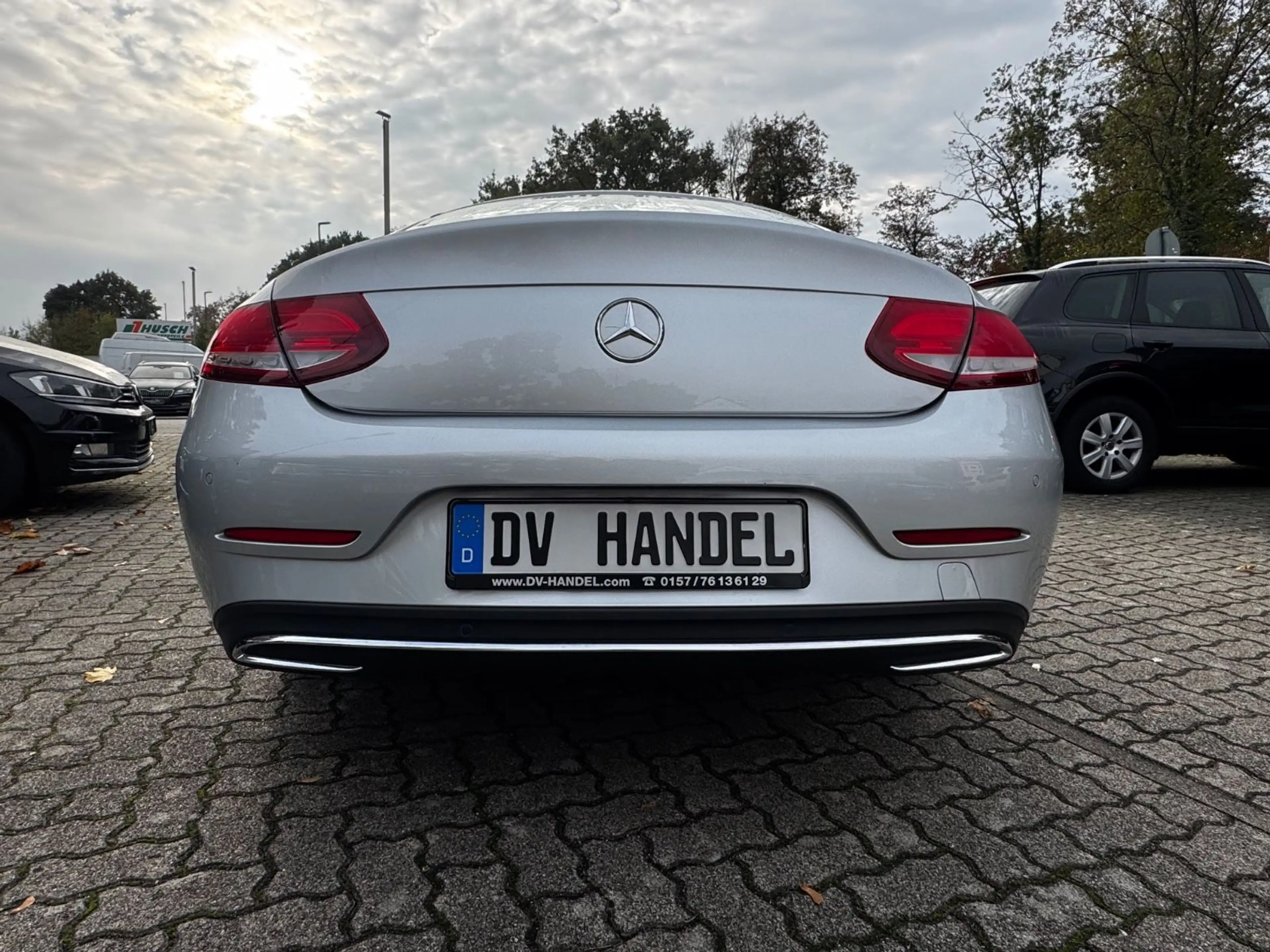 Mercedes-Benz C 220 Avantgarde *PDC/LED/NAVI* — photo 6