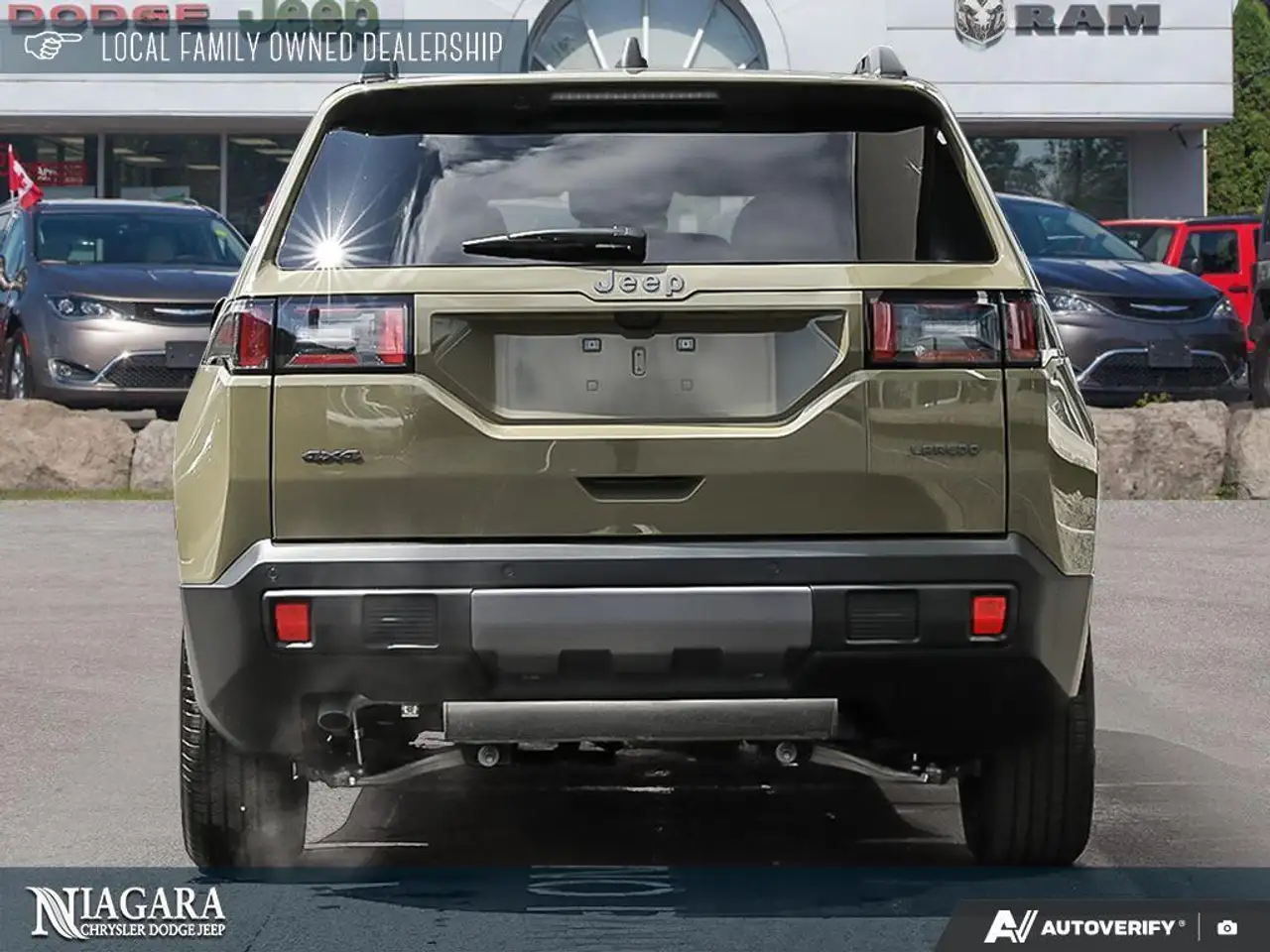 Jeep Cherokee снимка Jeep Cherokee