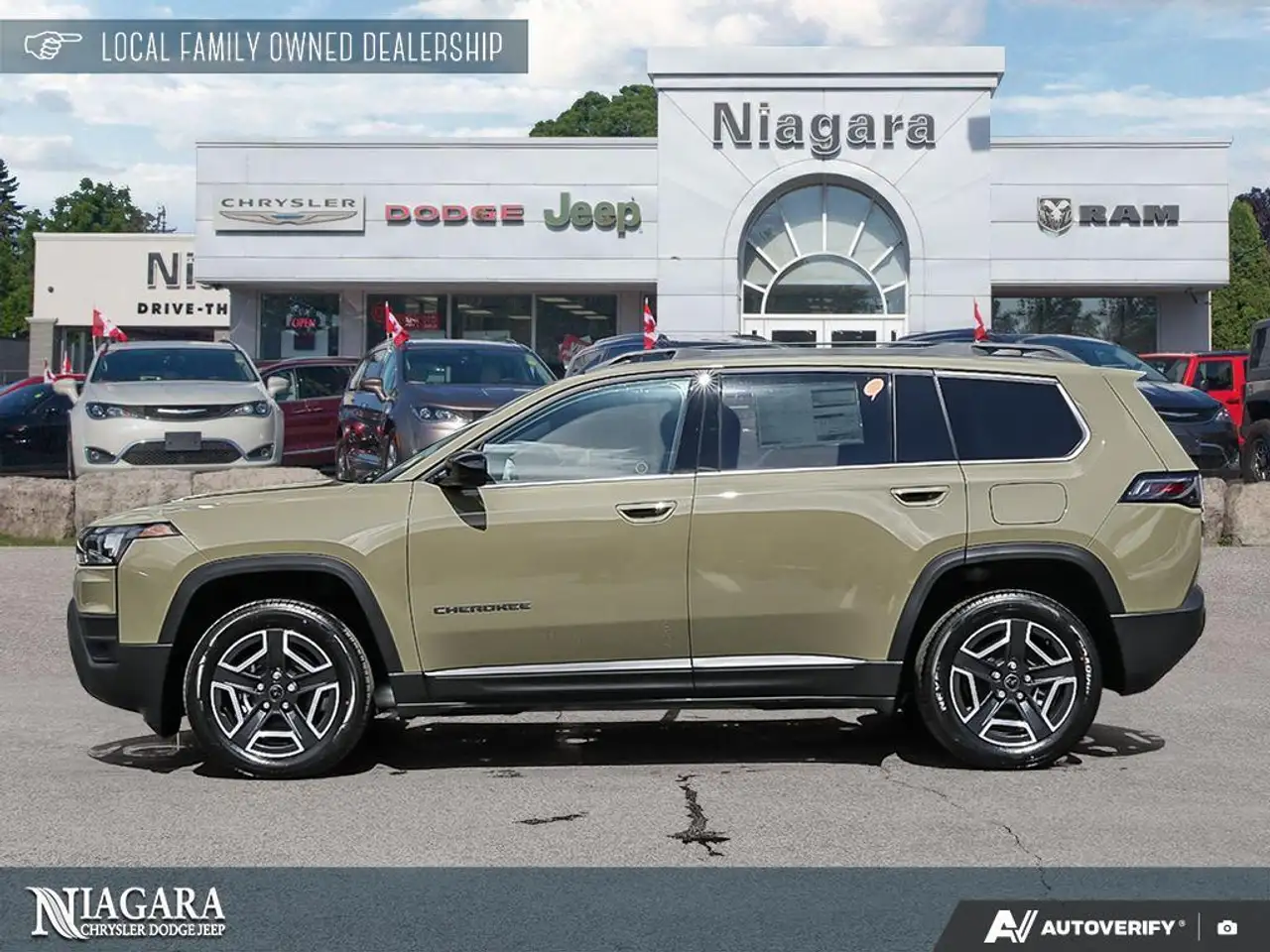 Jeep Cherokee снимка Jeep Cherokee
