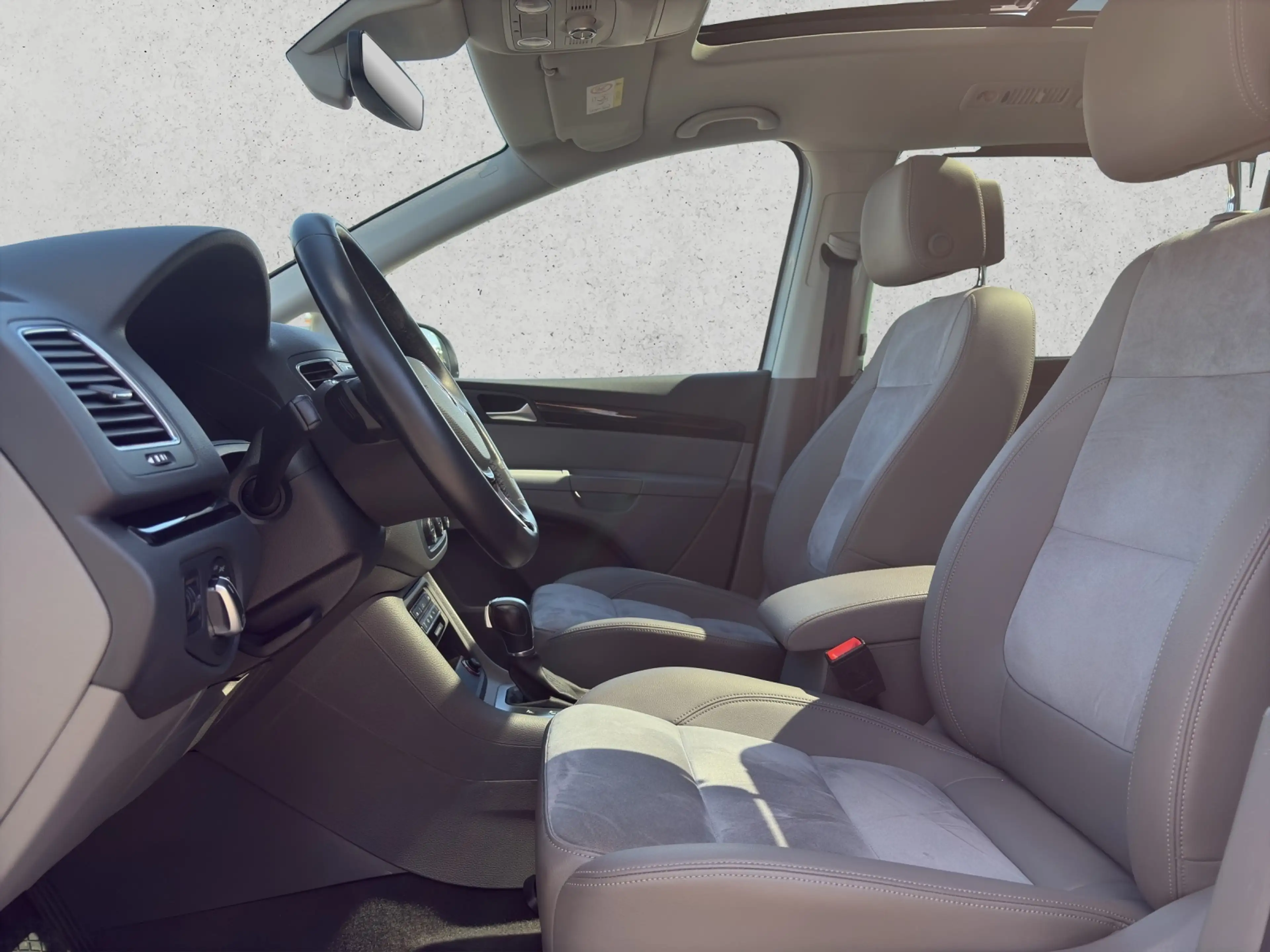 Volkswagen Sharan 2.0 TDI DSG High., Navi, Dach, AHK, Kamera, LED, — photo 9