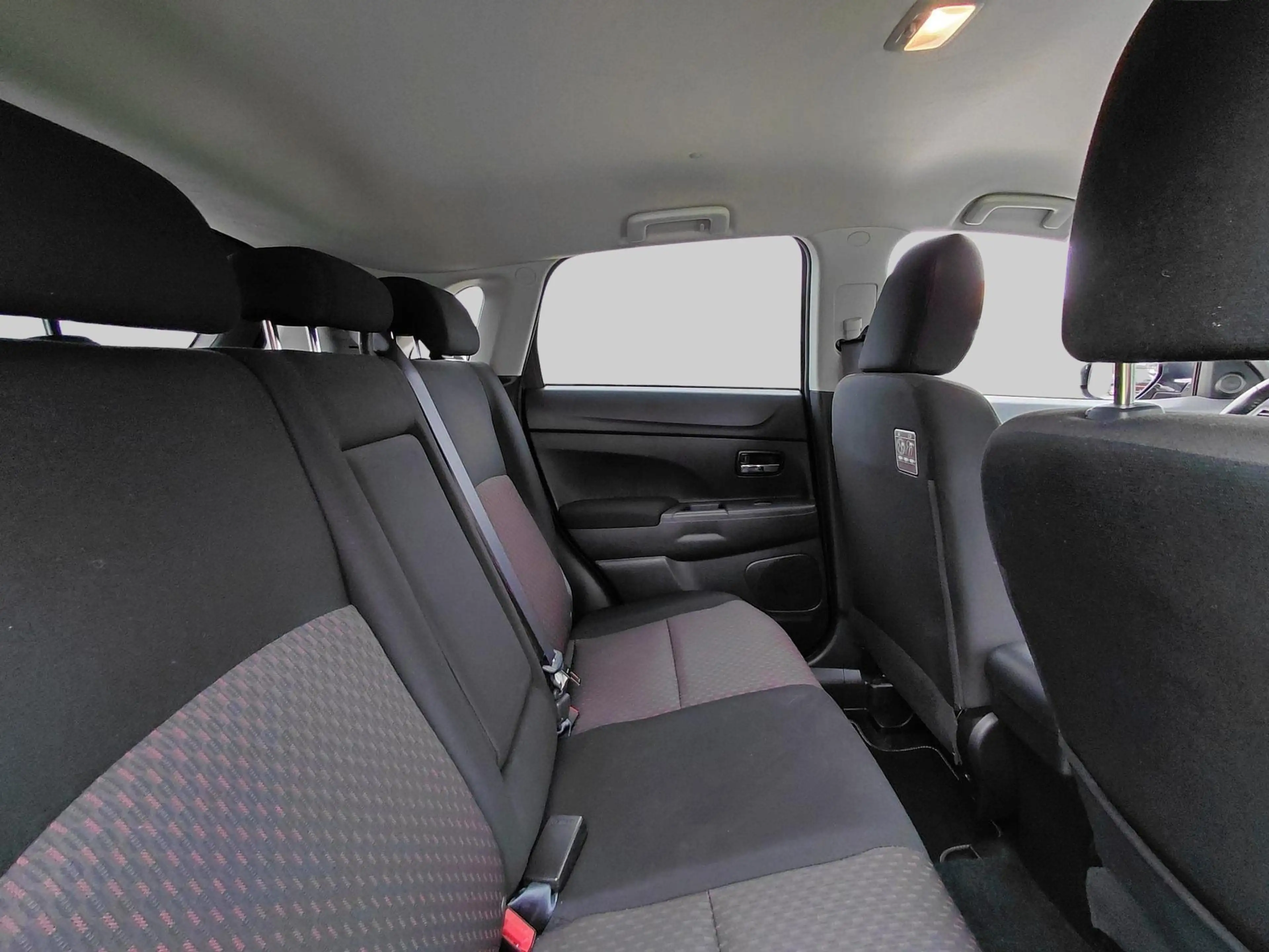 Mitsubishi ASX 1.6 Cleartec Connect Pro | Achteruitrijcamera — photo 14
