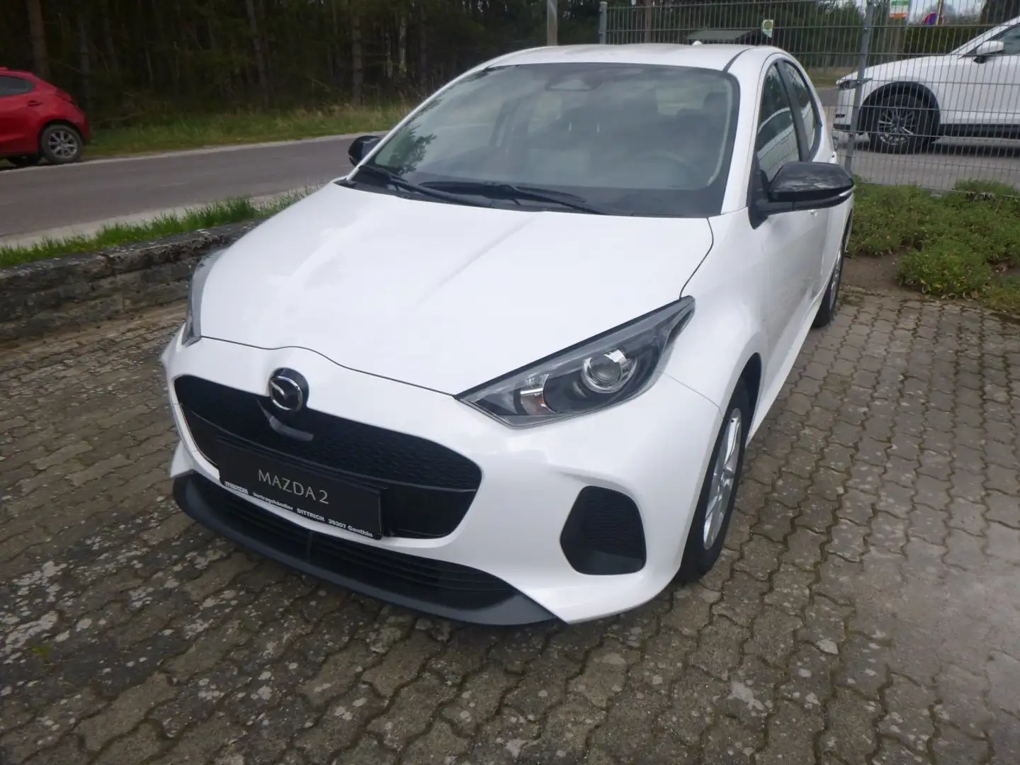 Mazda 2 Hybrid 1.5 VVT-i 116 CVT CENTRE-LINE Weiß - 1