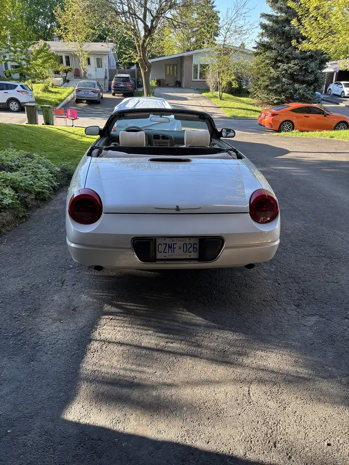 Ford Thunderbird снимка Ford Thunderbird