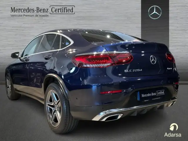 Mercedes-Benz GLC view 3