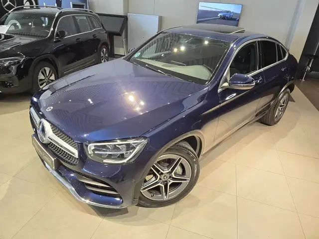 Mercedes-Benz GLC view 9