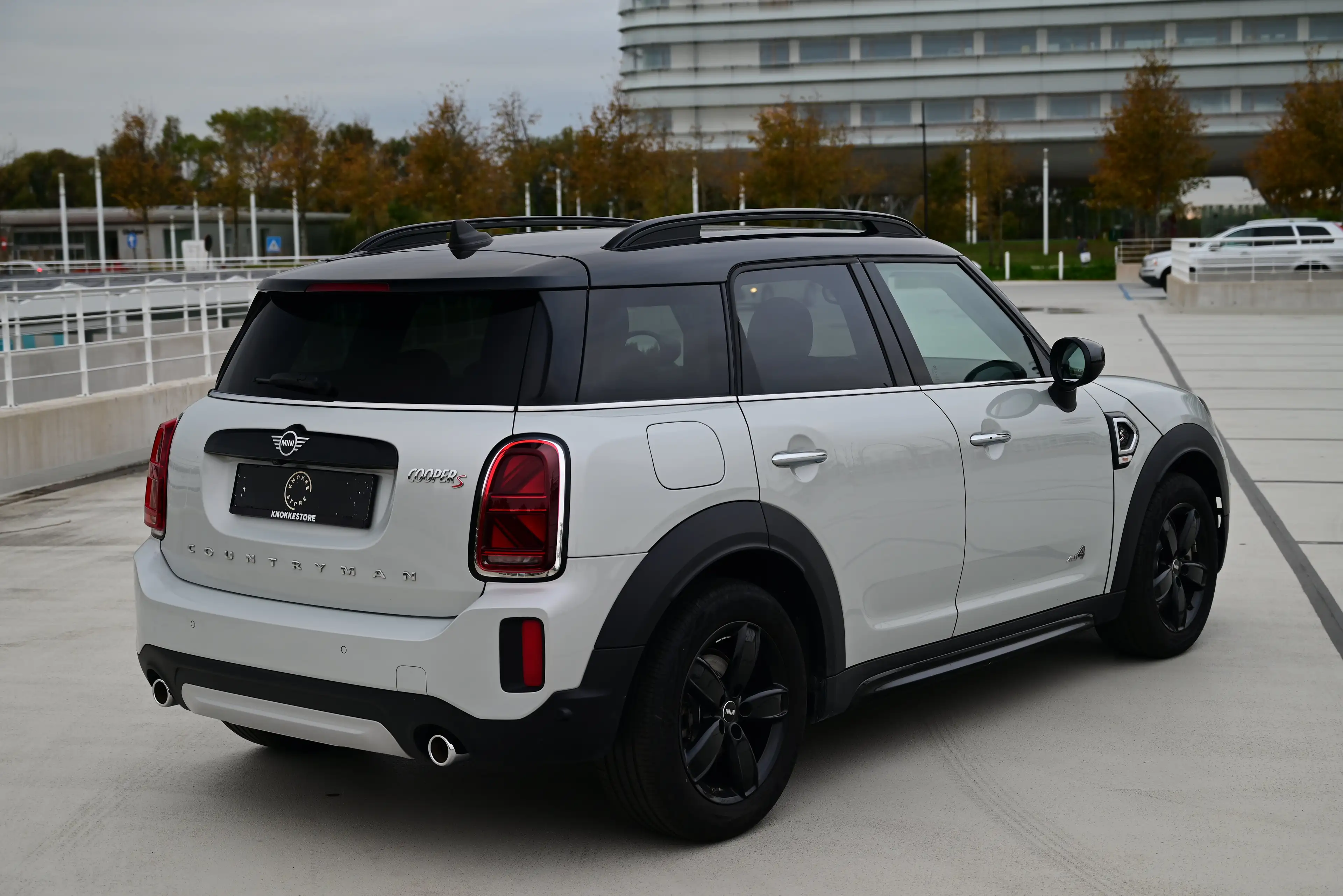 MINI Cooper S Countryman AUT ALL4 / SPORTSEATS / CAMERA / LED / CARPLAY — photo 7