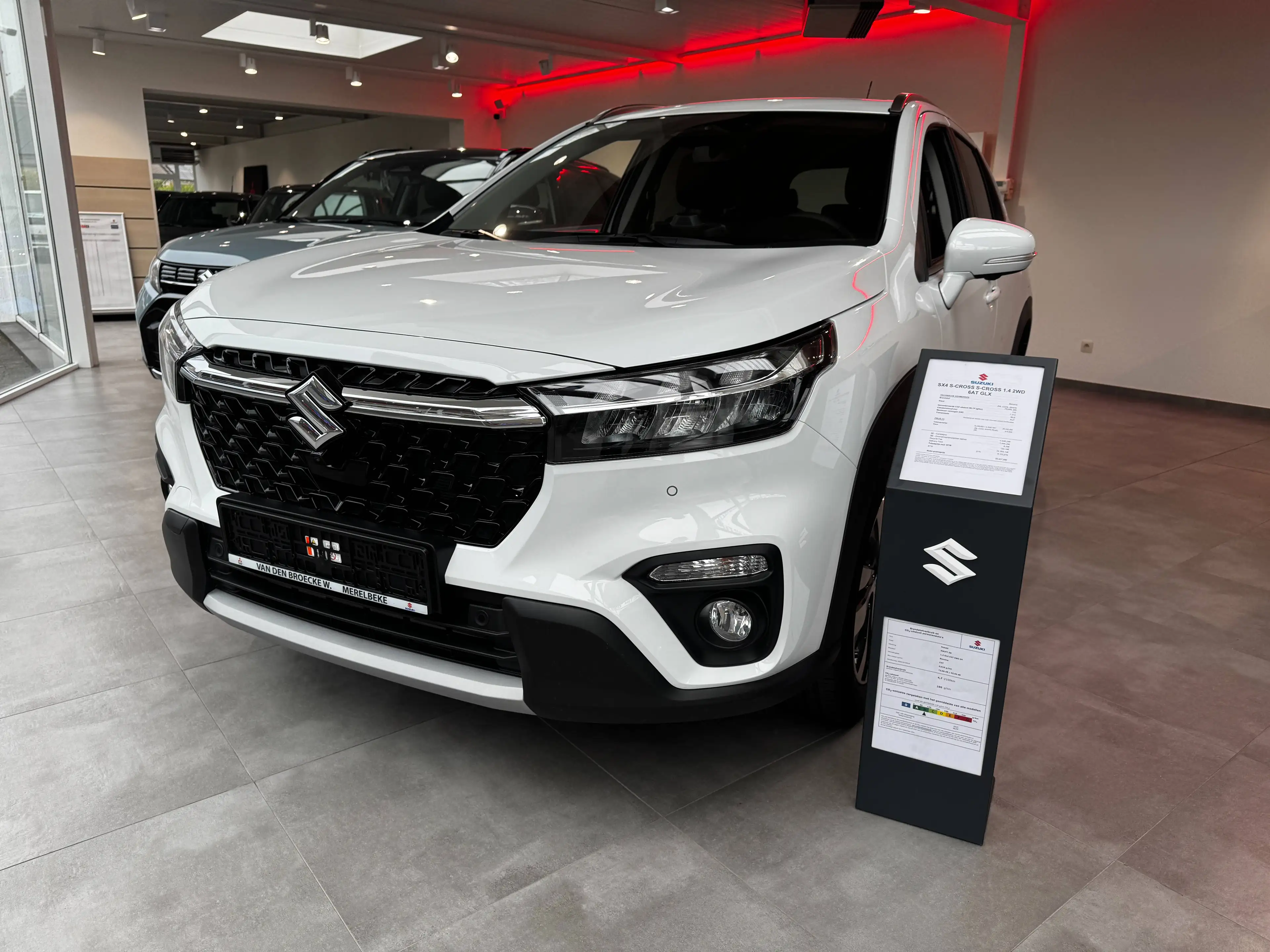Suzuki S-Cross S-Cross 1.4 Turbo Boosterjet 48V SHVS MHEV GLX AT GLX — photo 2