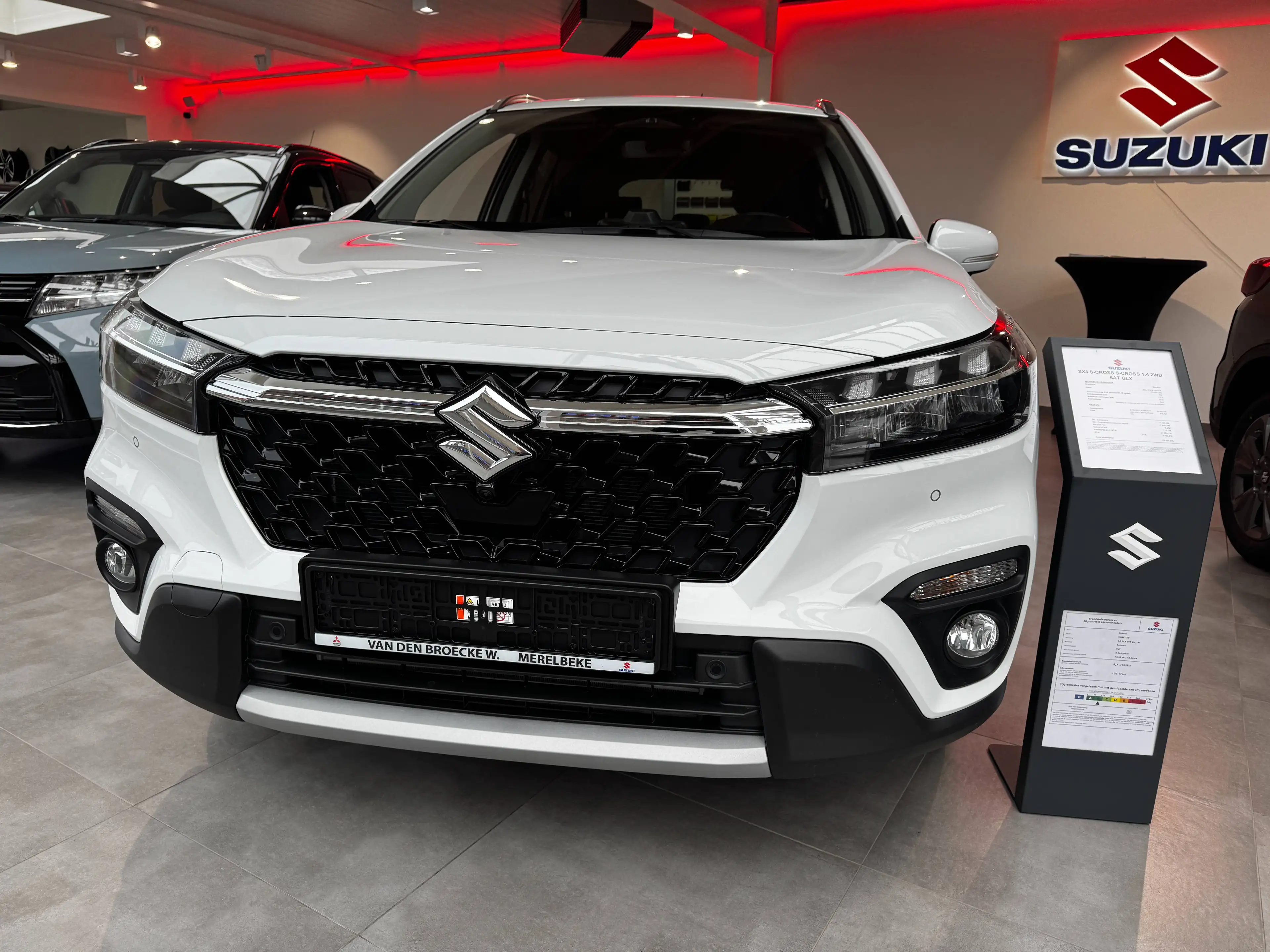 Suzuki S-Cross S-Cross 1.4 Turbo Boosterjet 48V SHVS MHEV GLX AT GLX — photo 10
