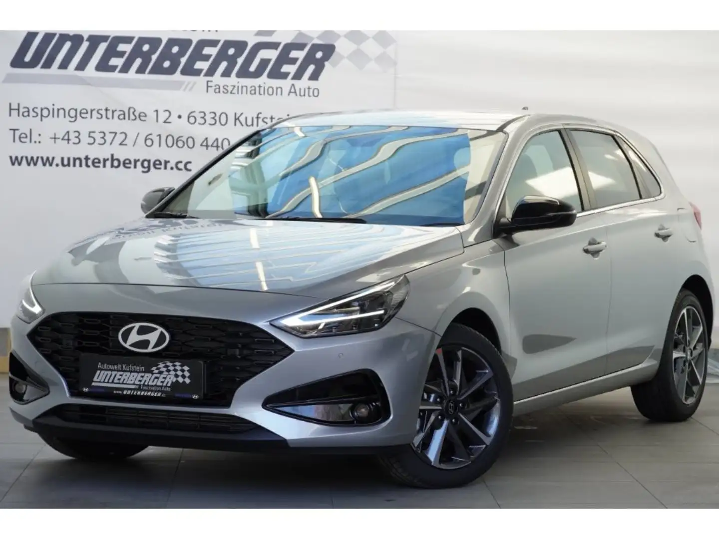 Hyundai i30 PD GO Plus 1.0 TGDI Silber - 1