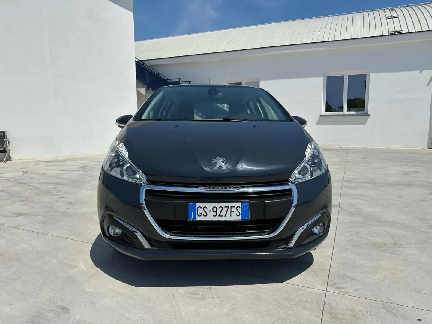 Peugeot 208 1° serie PureTech 82 Stop&Start 5 porte Signature Szary - 2