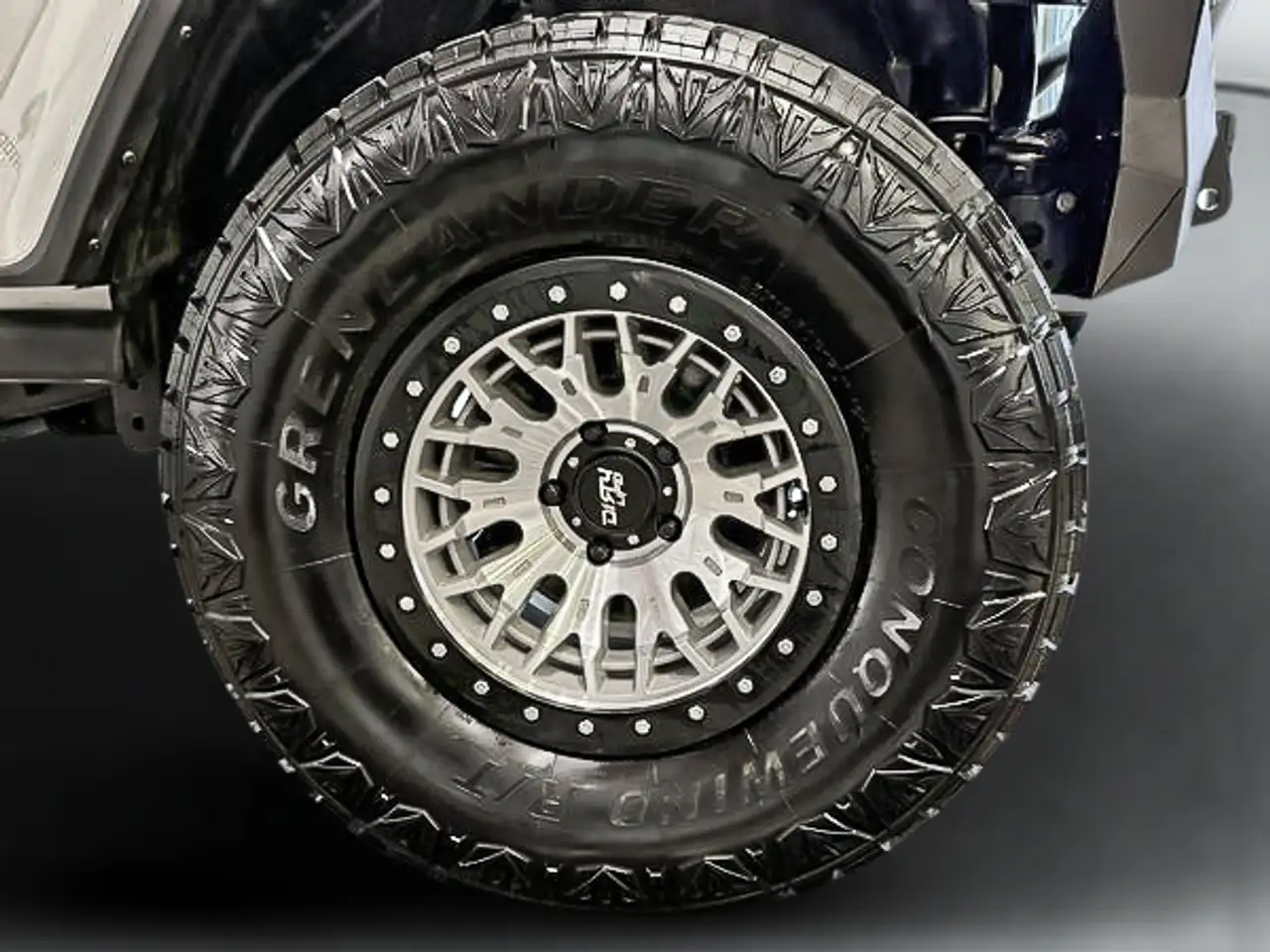 Jeep Gladiator снимка Jeep Gladiator