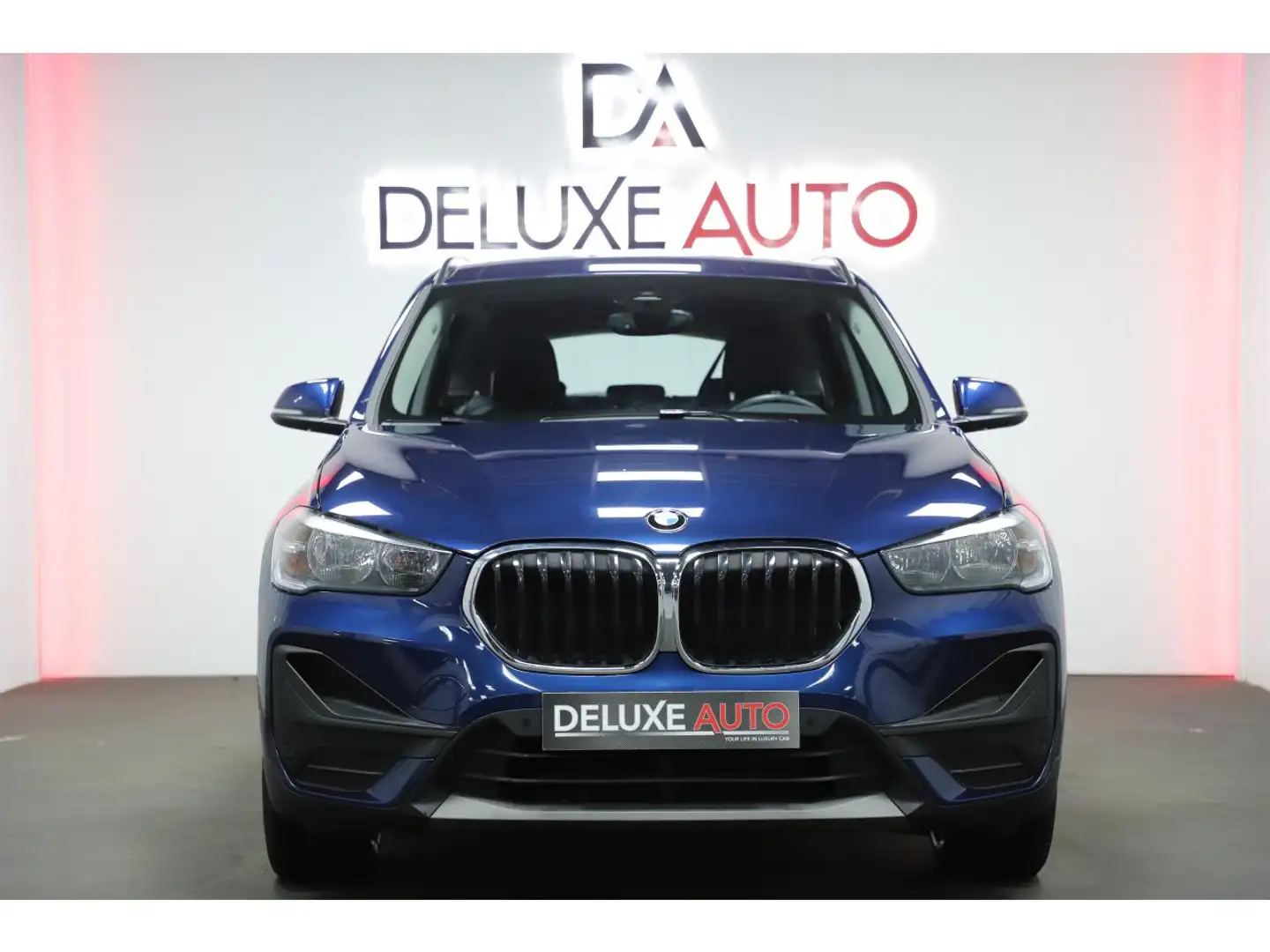 BMW X1 sDrive 16d Business Design (F48) DKG (2) Bleu - 2