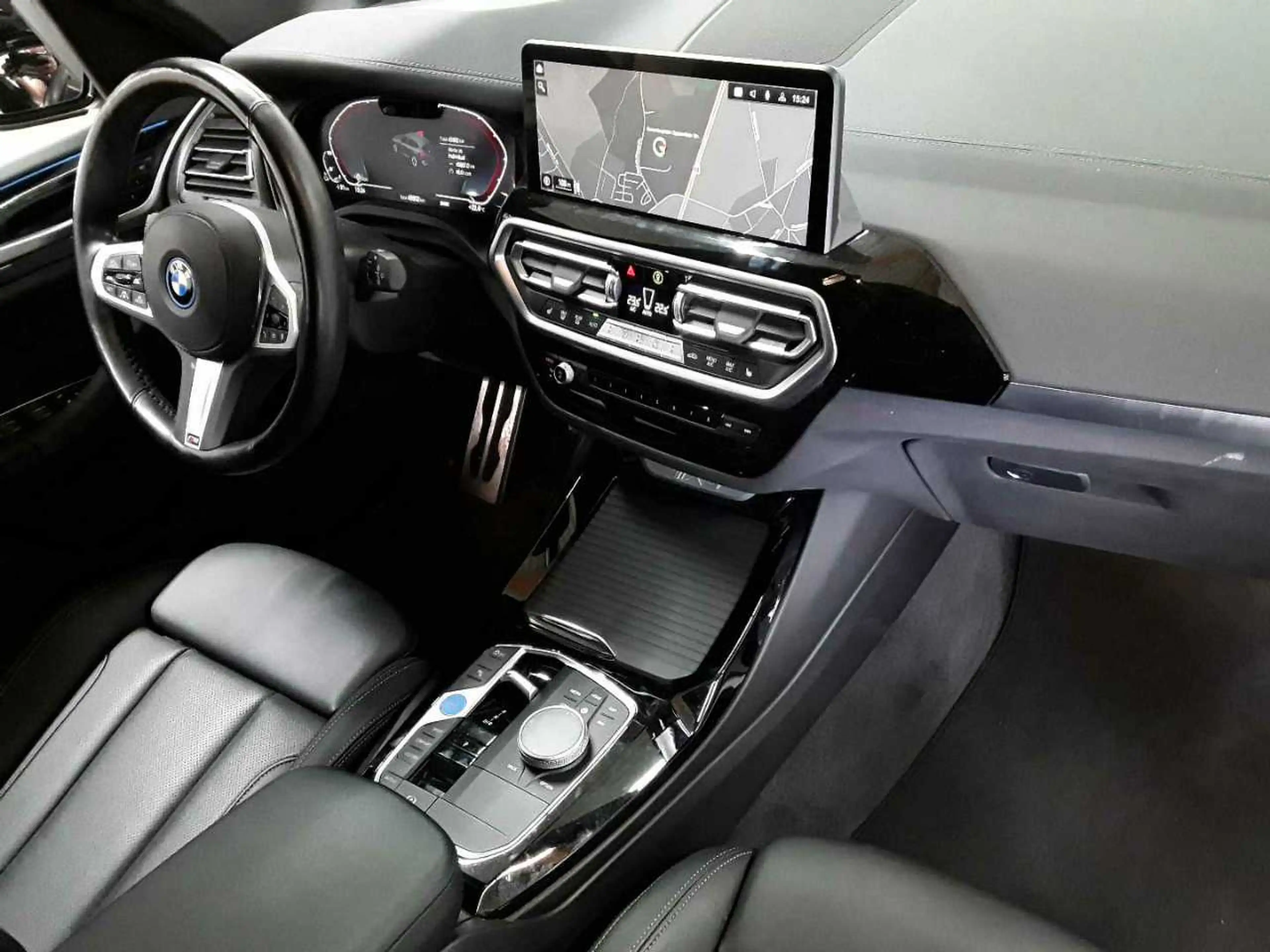 BMW iX3 iX3 Inspiring Navi Leder AHK SD — photo 9